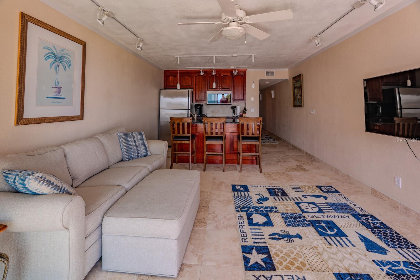 Image 6 of 40 For 2506 Rocky Point Drive 341