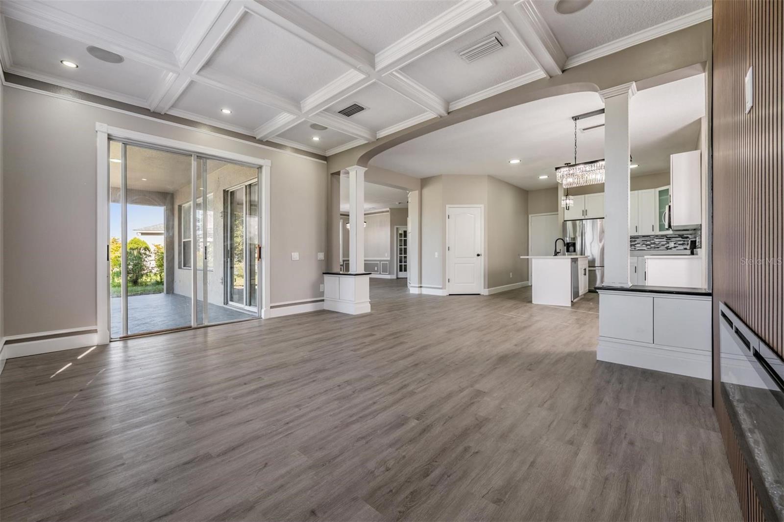 Image 6 of 30 For 11511 Misty Isle Lane