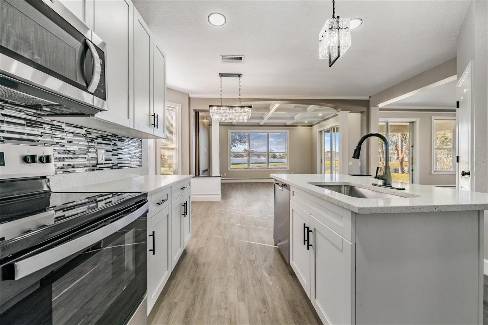 Image 8 of 30 For 11511 Misty Isle Lane