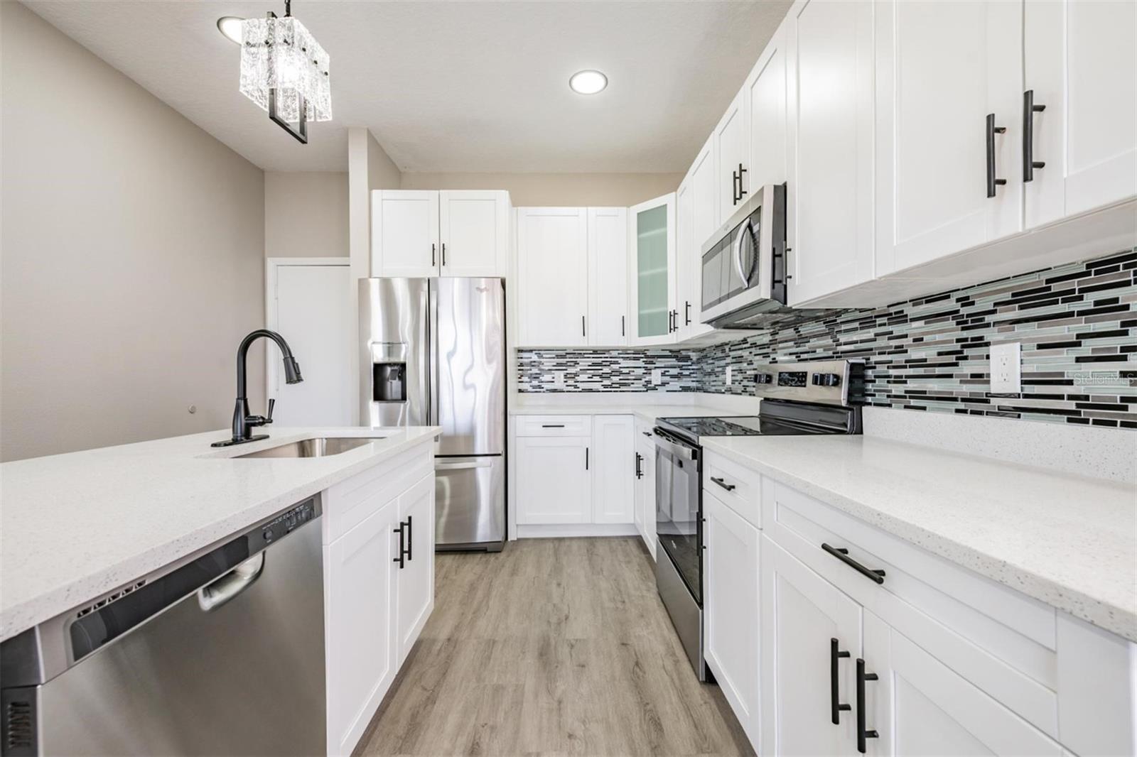 Image 9 of 30 For 11511 Misty Isle Lane