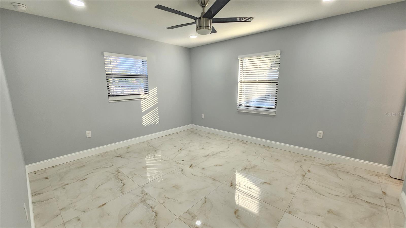 Image 12 of 30 For 803 Morse Street