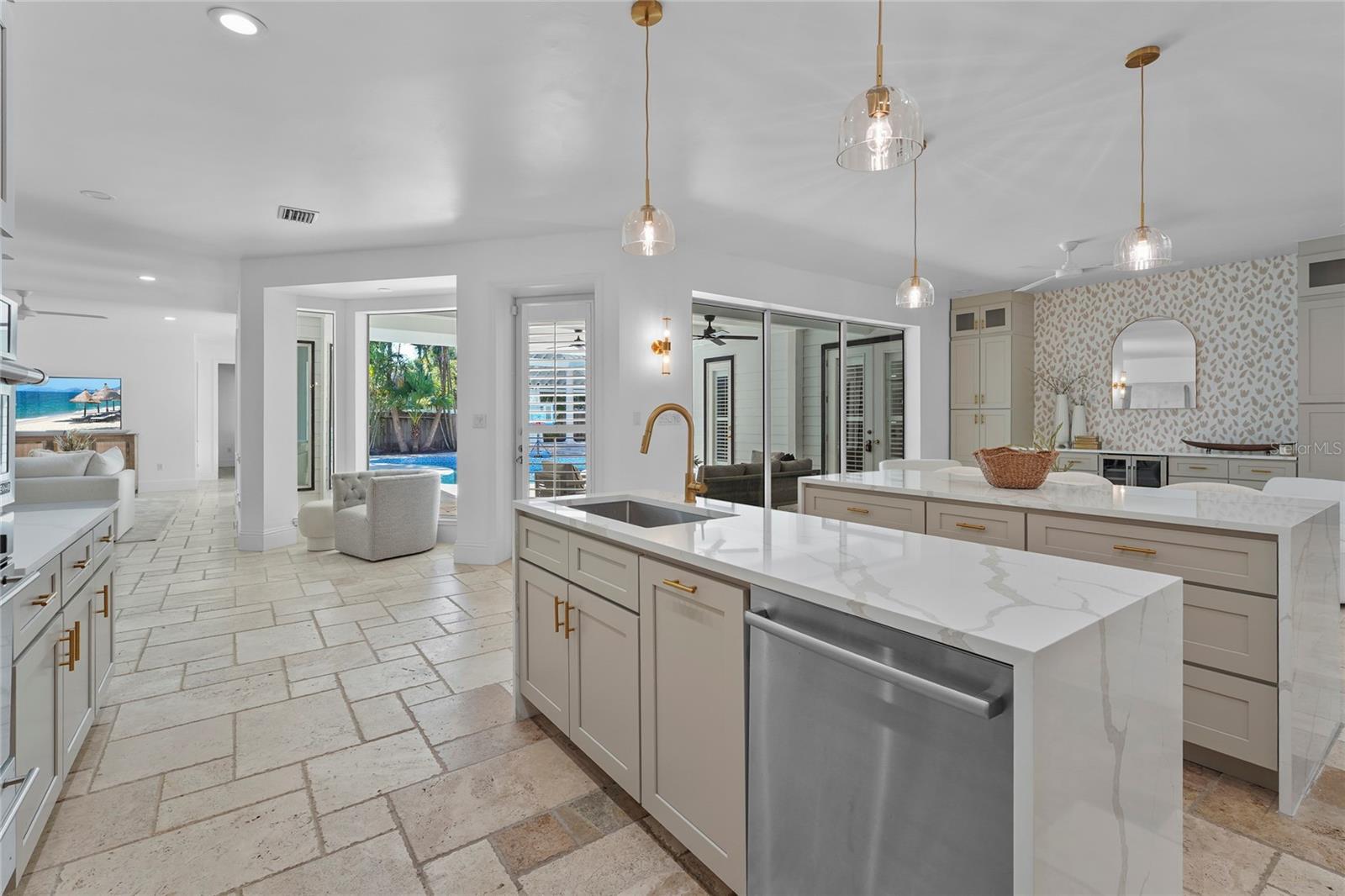 Image 20 of 98 For 1826 Boyce Street