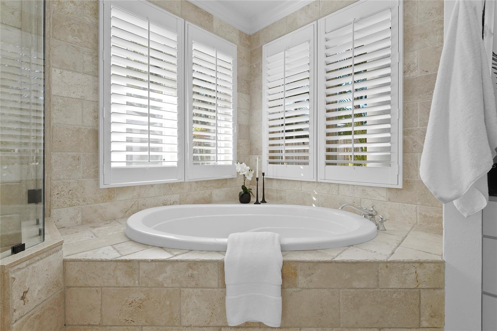 Image 37 of 98 For 1826 Boyce Street