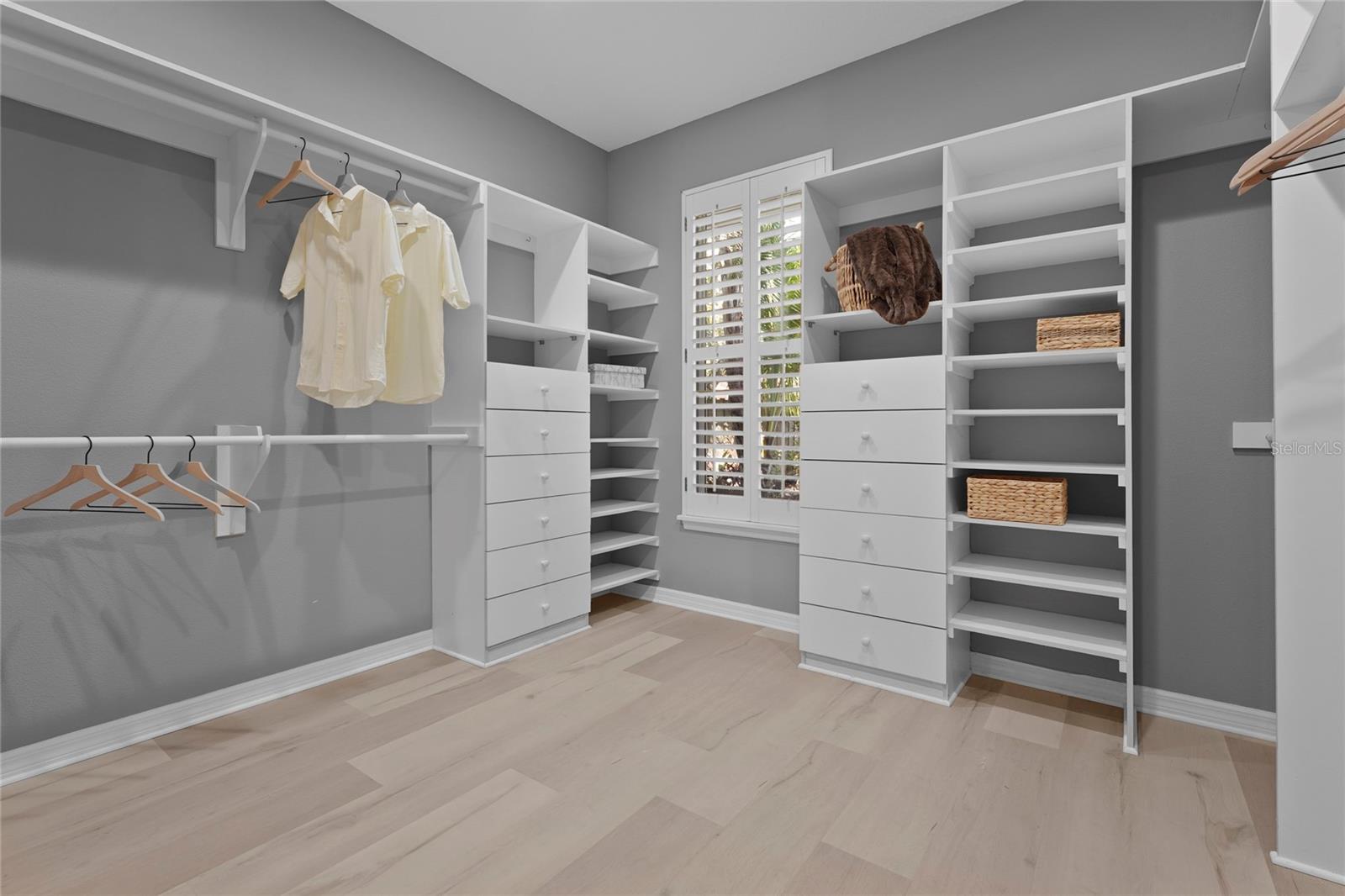 Image 42 of 98 For 1826 Boyce Street