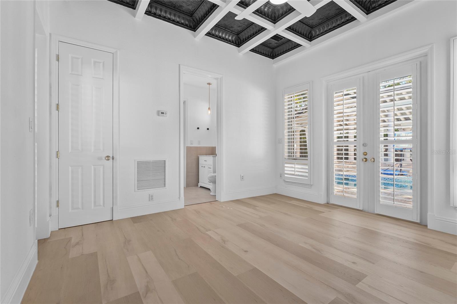 Image 45 of 98 For 1826 Boyce Street