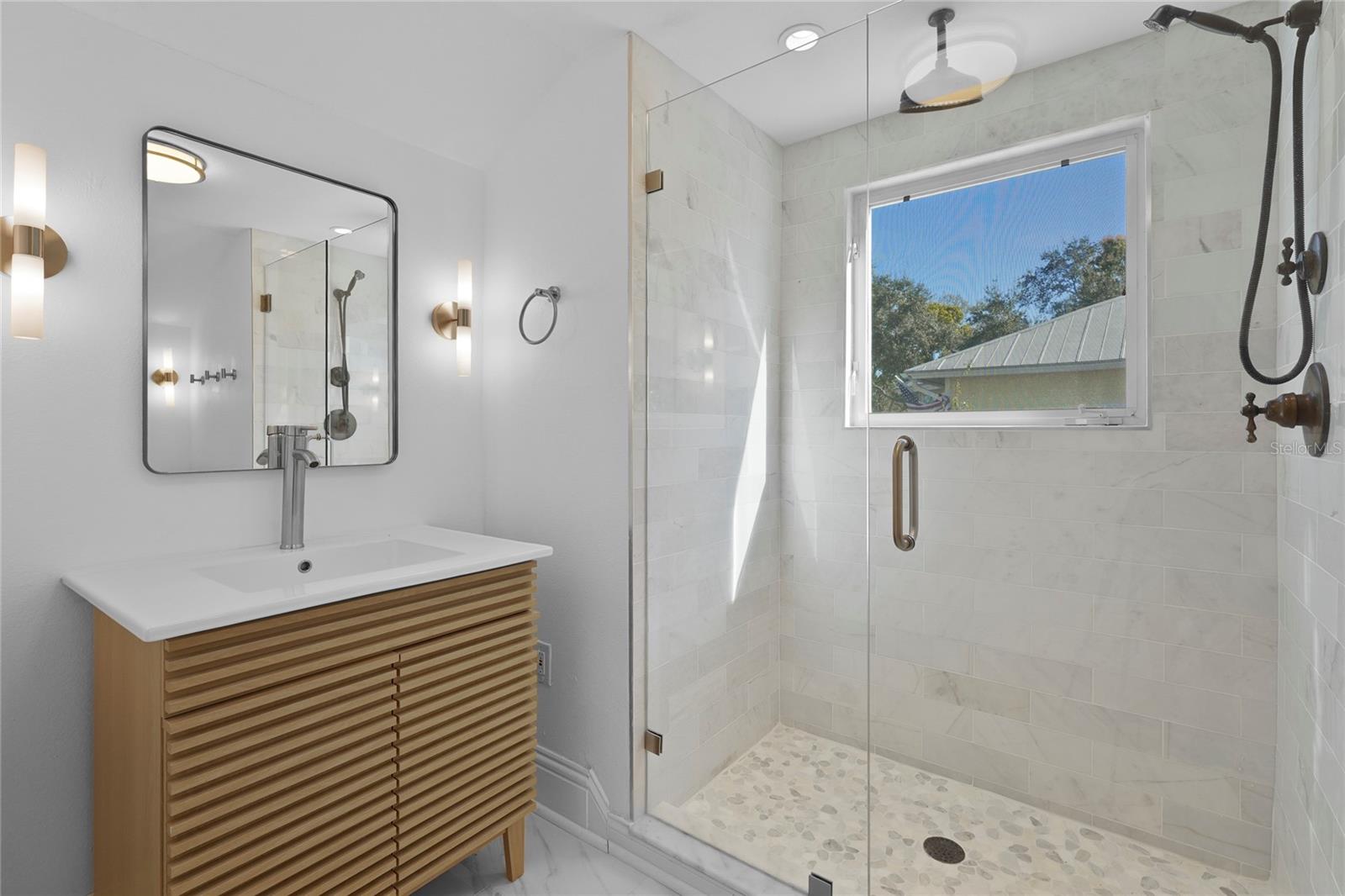 Image 60 of 98 For 1826 Boyce Street