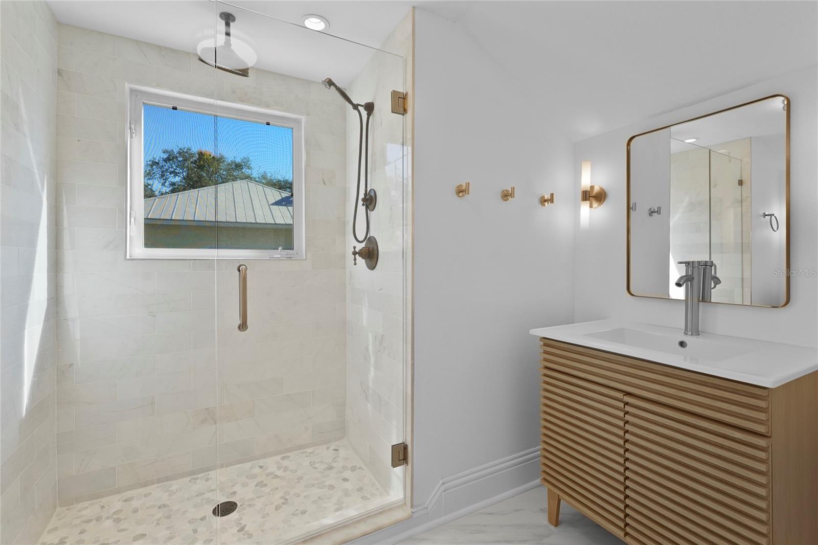 Image 61 of 98 For 1826 Boyce Street