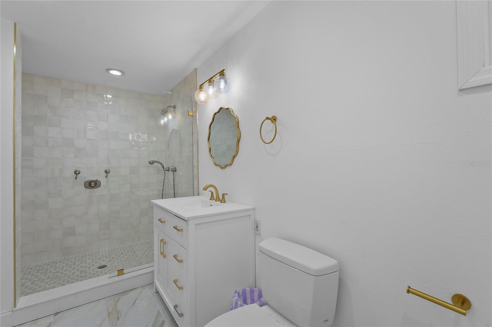 Image 71 of 98 For 1826 Boyce Street