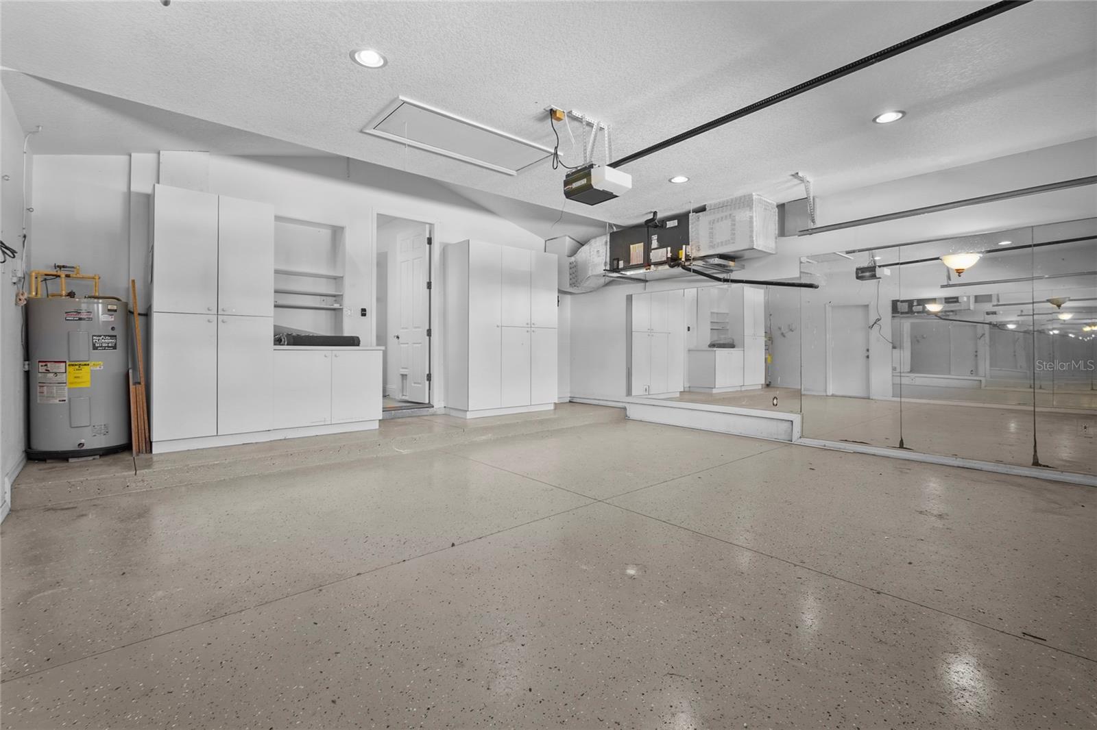 Image 75 of 98 For 1826 Boyce Street