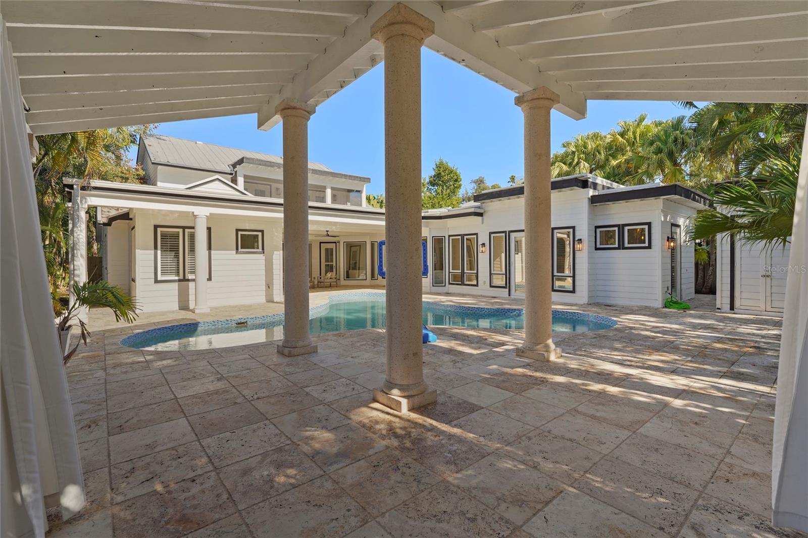 Image 83 of 98 For 1826 Boyce Street