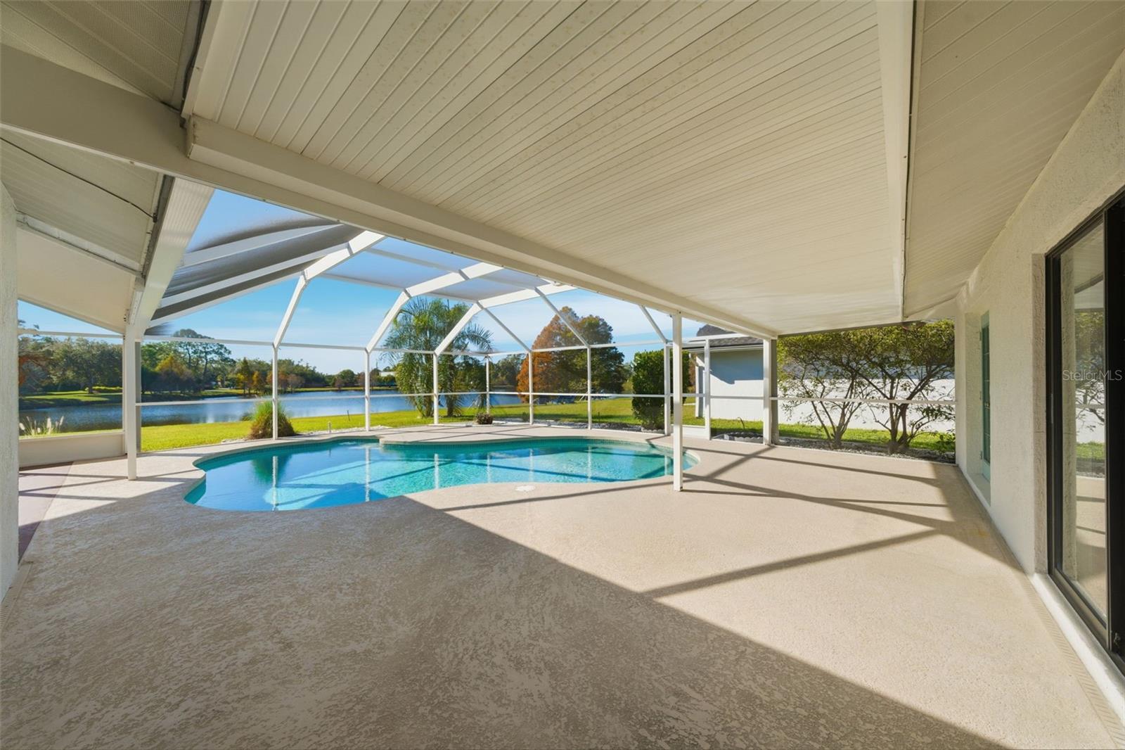 Image 12 of 46 For 12006 Littleberry Court