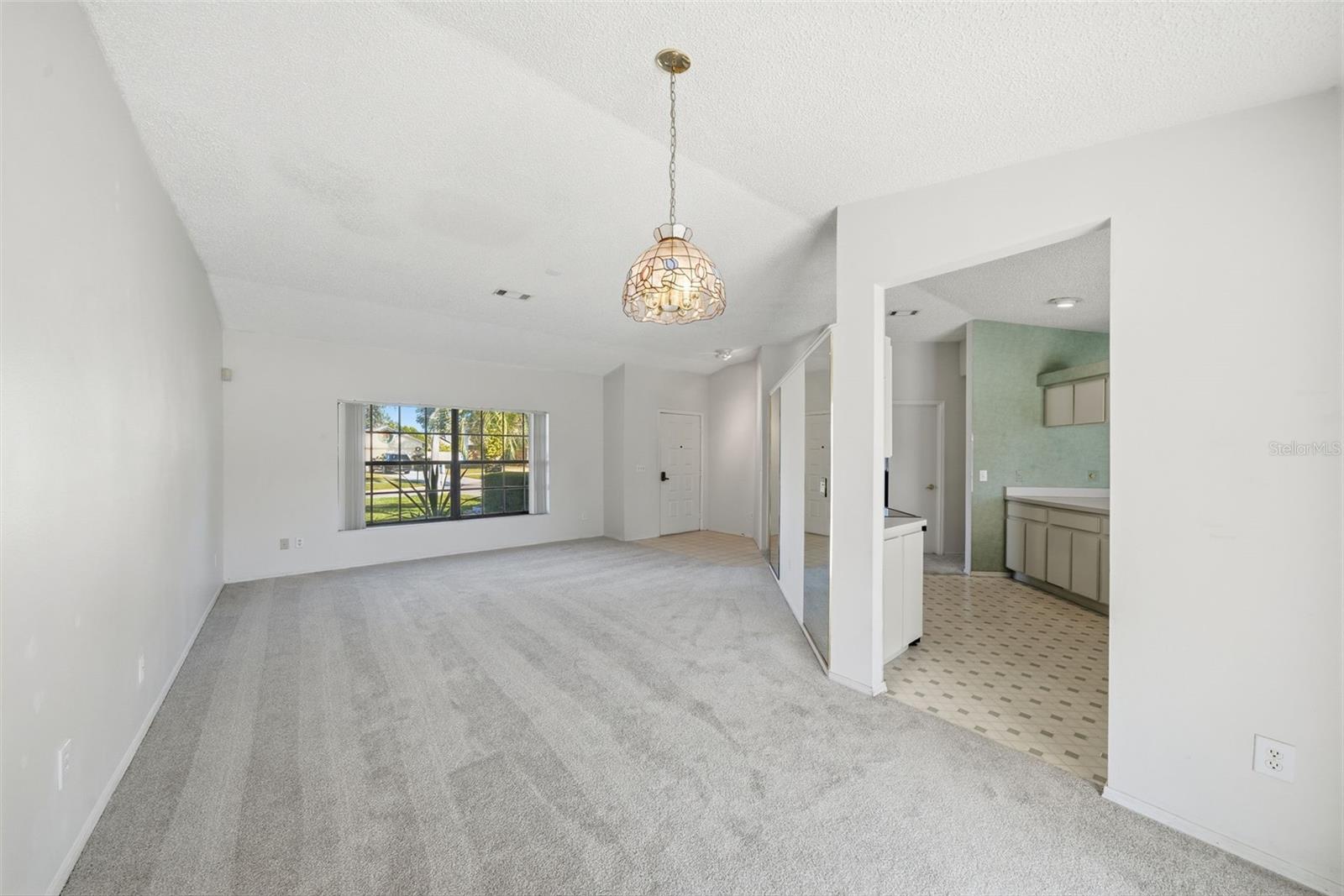 Image 19 of 46 For 12006 Littleberry Court