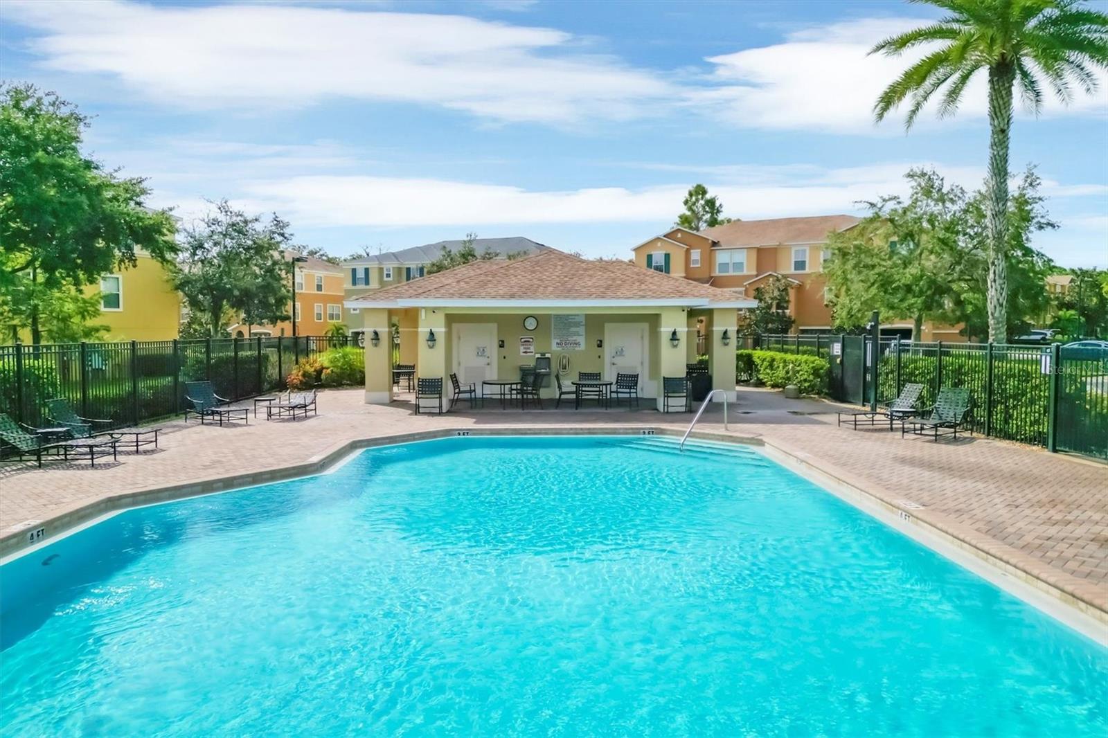 Image 38 of 40 For 8944 White Sage Loop 3204