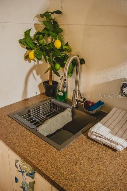 Image 14 of 39 For 530 Glenwood Avenue