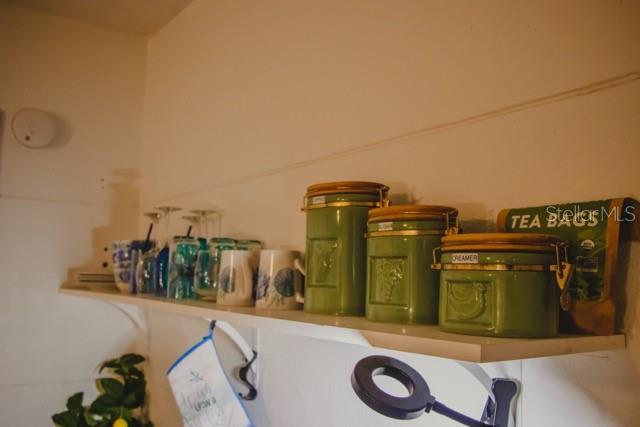 Image 17 of 39 For 530 Glenwood Avenue