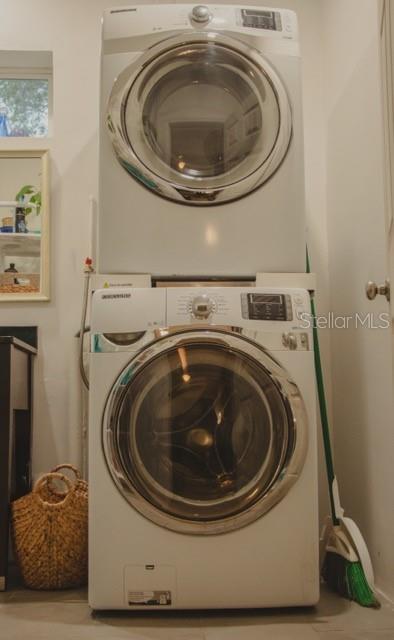 Image 23 of 39 For 530 Glenwood Avenue