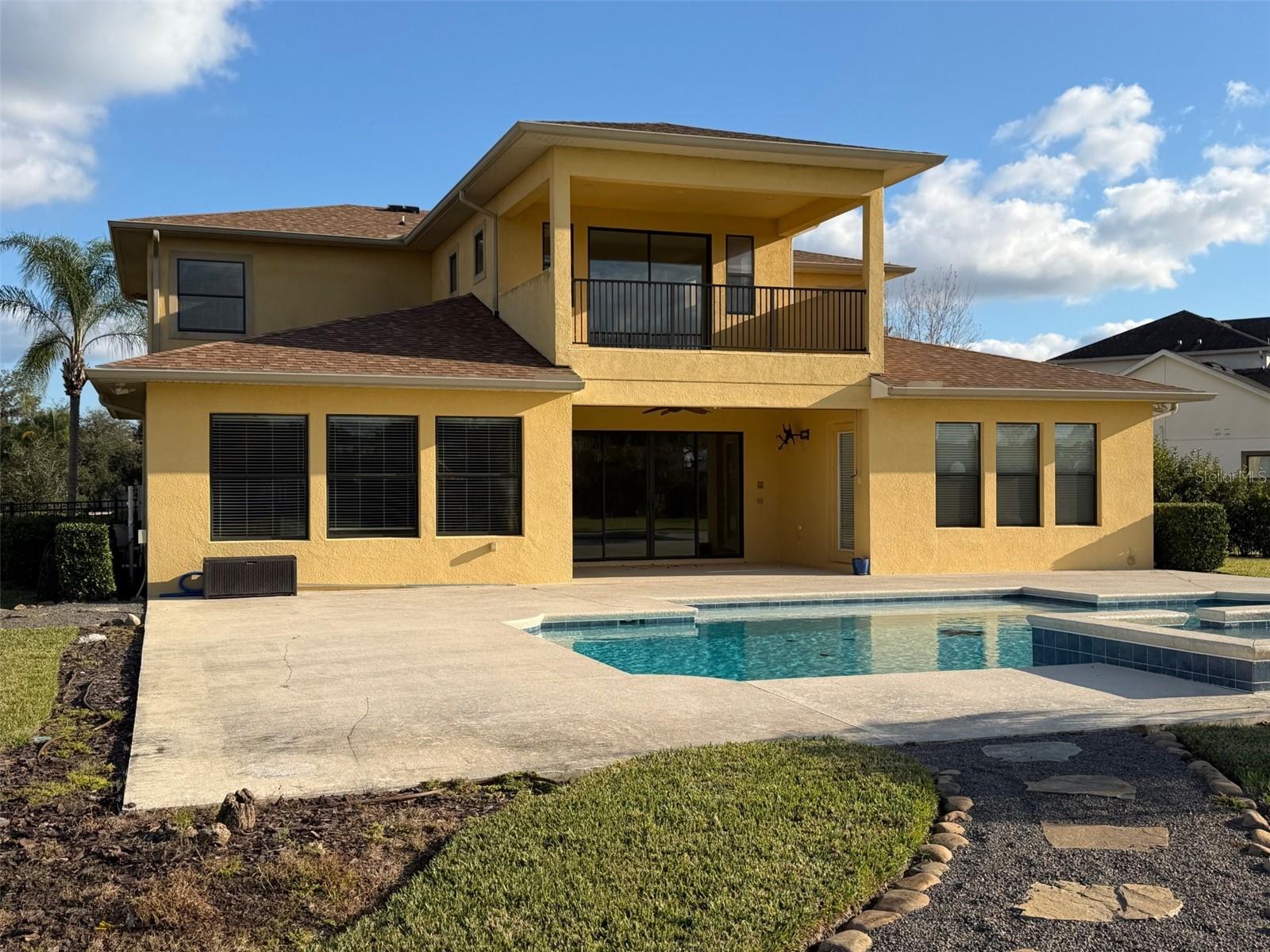 Image 6 of 8 For 17914 Howsmoor Place