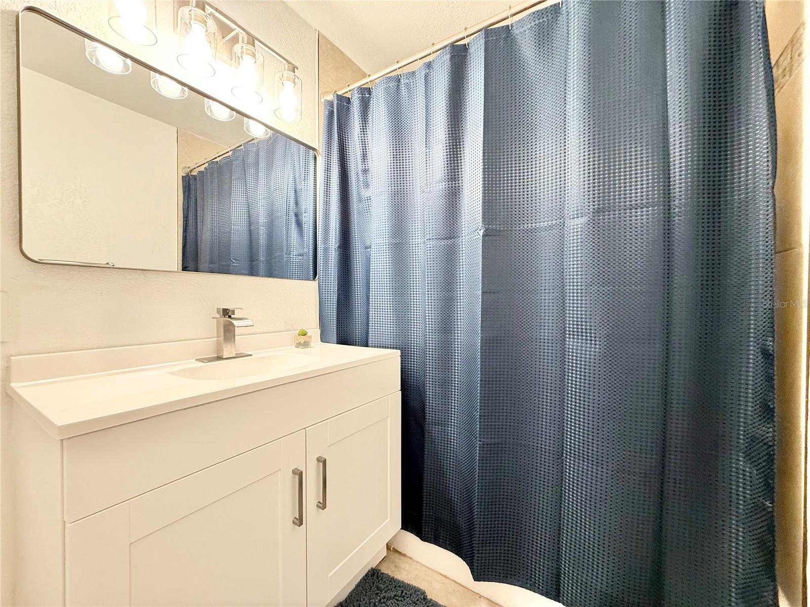 Image 28 of 60 For 1004 Lake Charles Circle