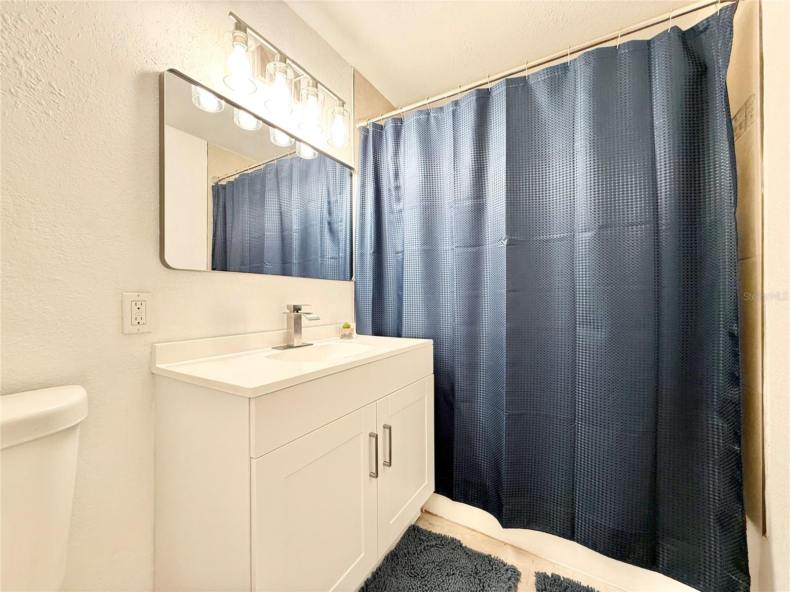 Image 30 of 60 For 1004 Lake Charles Circle