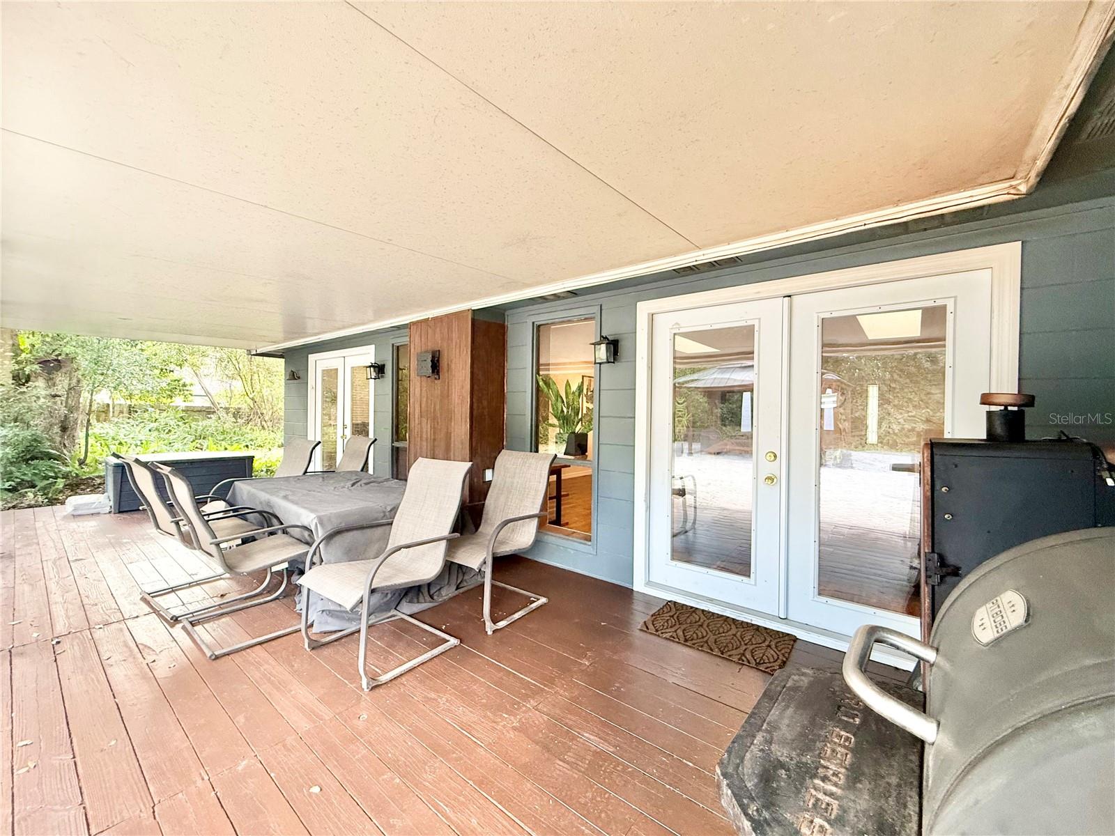 Image 53 of 60 For 1004 Lake Charles Circle