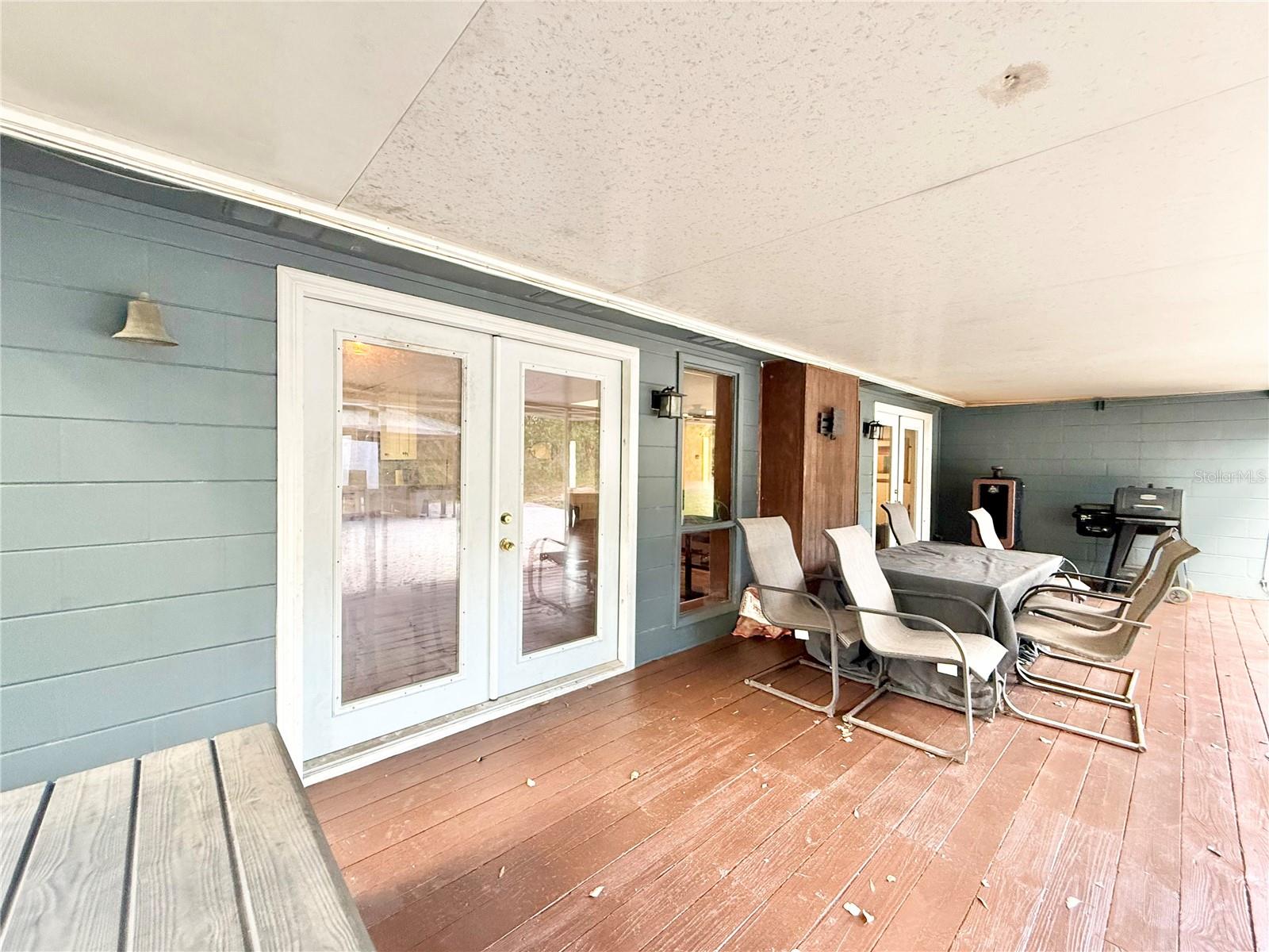 Image 54 of 60 For 1004 Lake Charles Circle