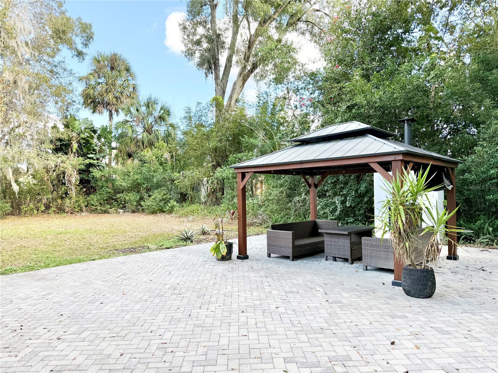 Image 55 of 60 For 1004 Lake Charles Circle