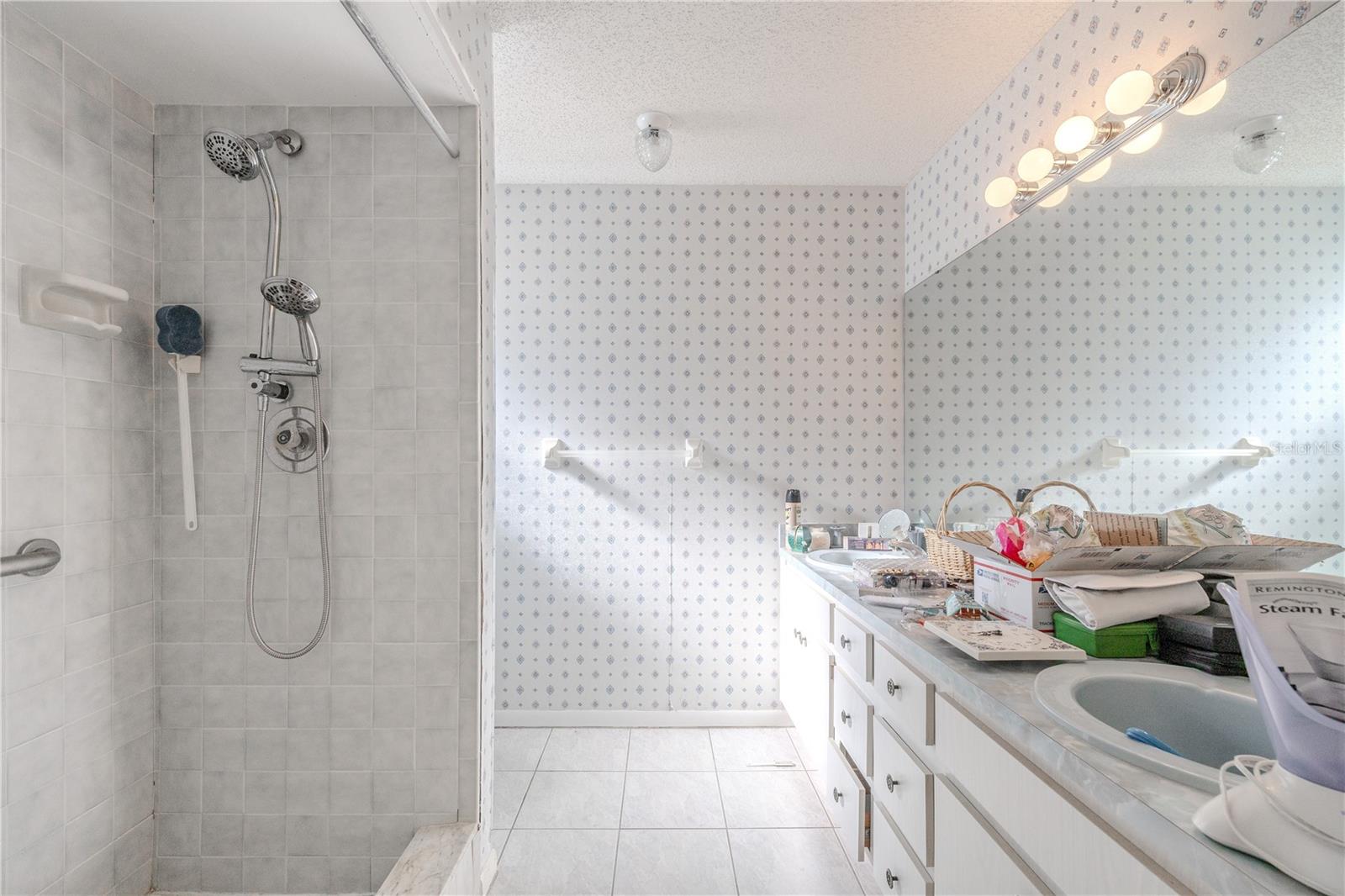 Image 22 of 40 For 6808 Seafairer Drive