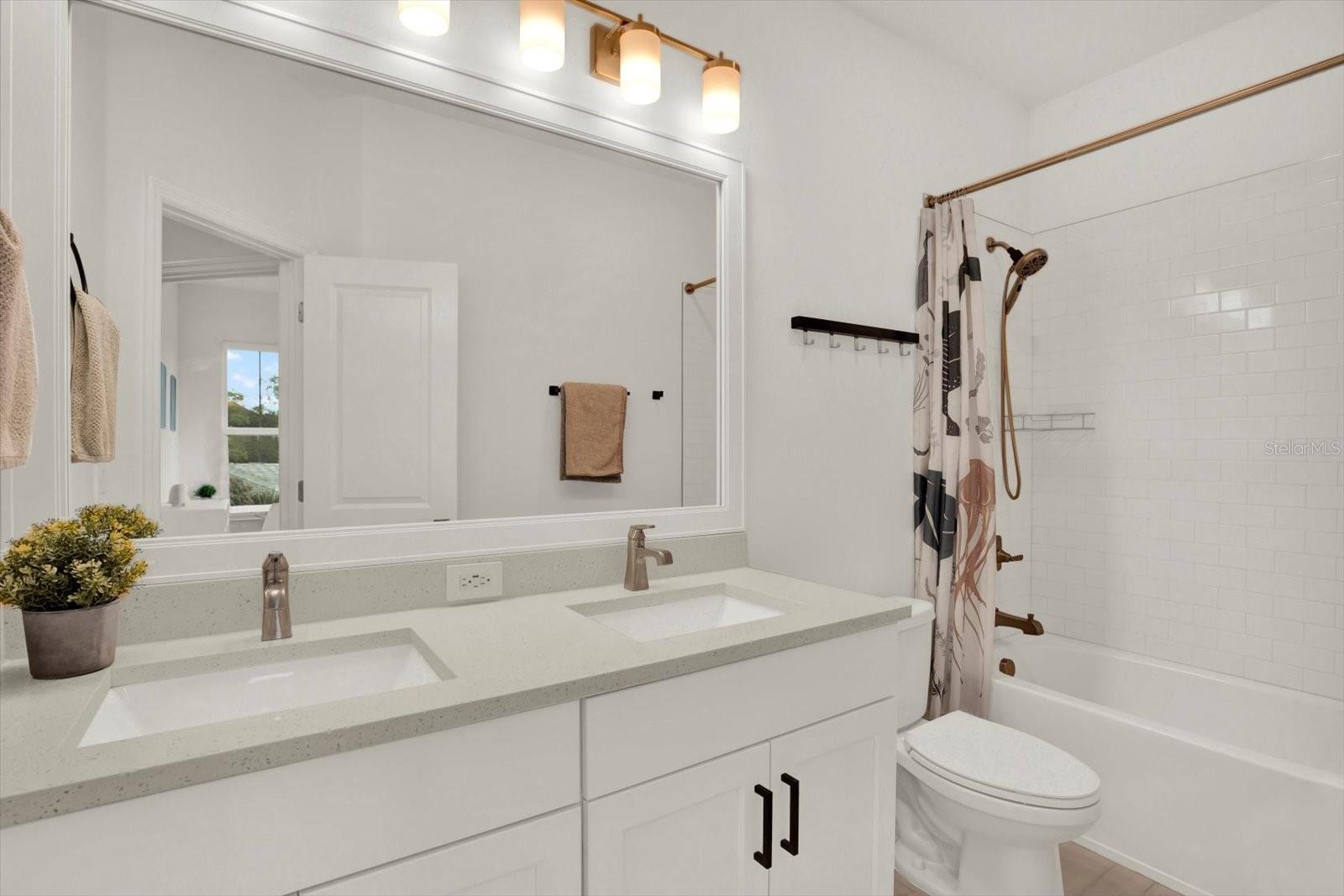 Image 31 of 57 For 139 42nd Avenue Ne