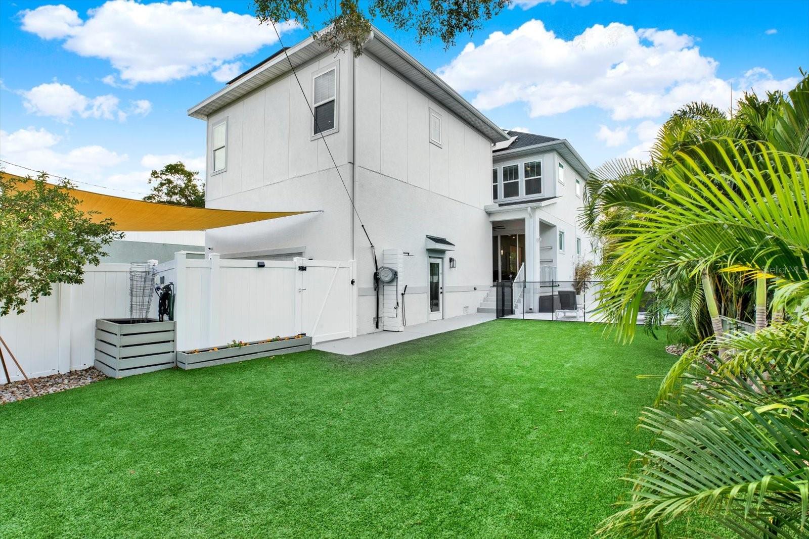 Image 43 of 57 For 139 42nd Avenue Ne