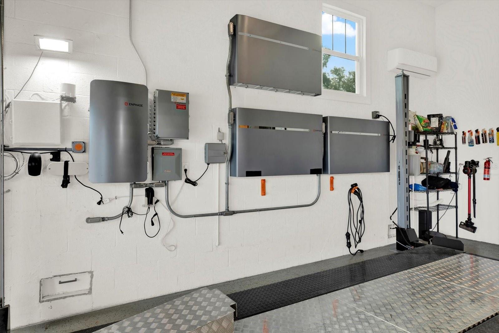 Image 47 of 57 For 139 42nd Avenue Ne