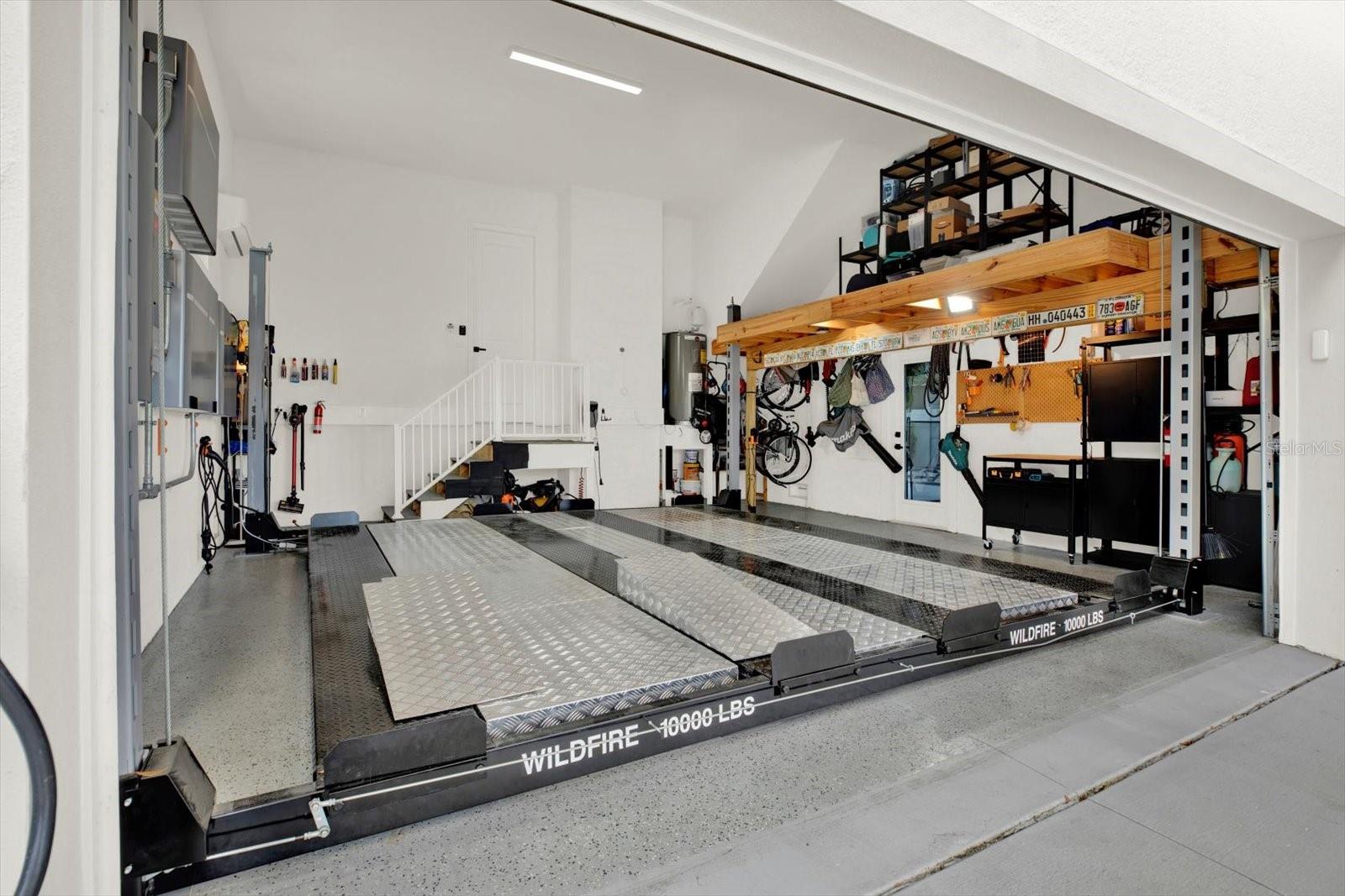 Image 48 of 57 For 139 42nd Avenue Ne