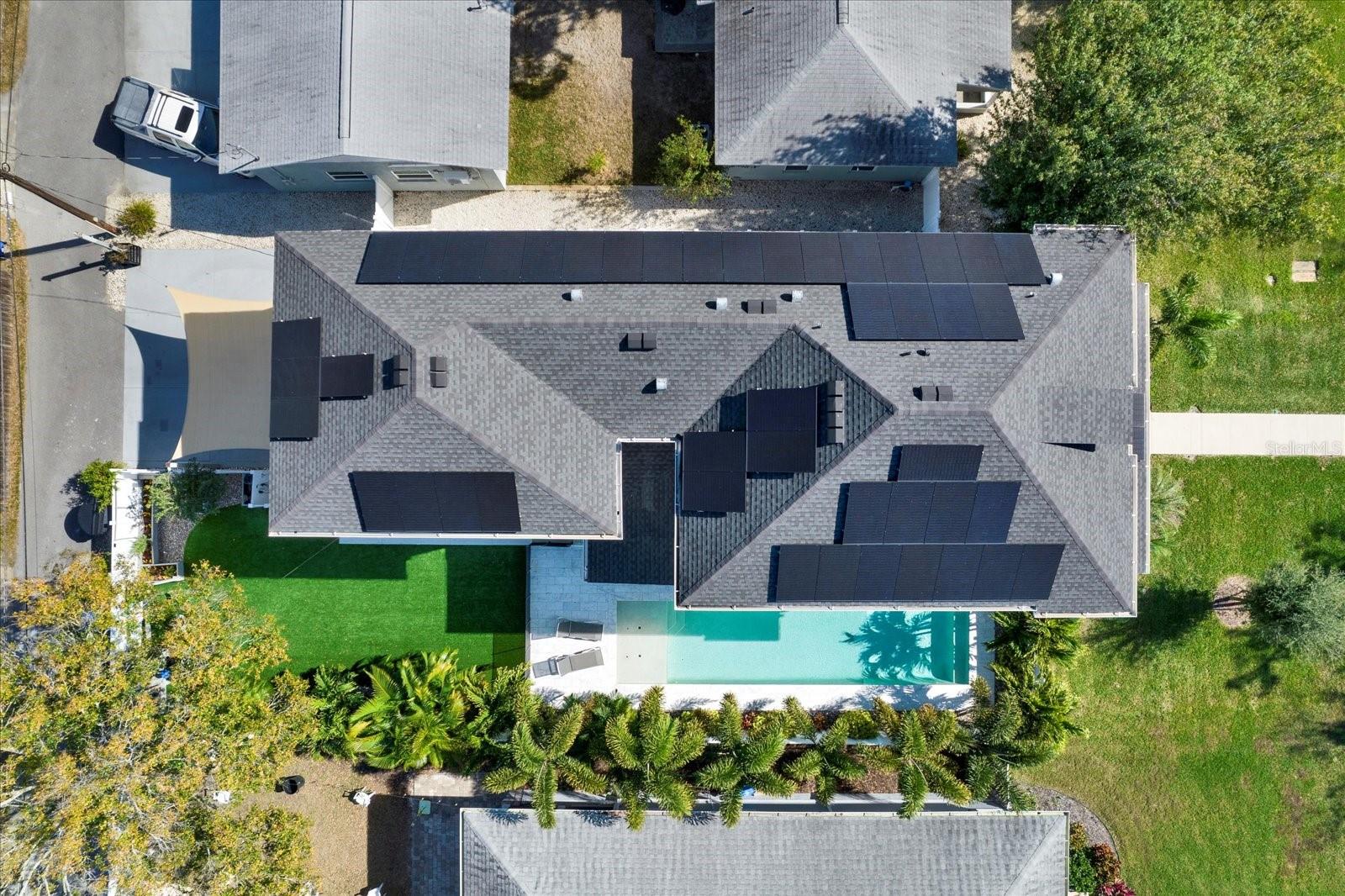 Image 52 of 57 For 139 42nd Avenue Ne