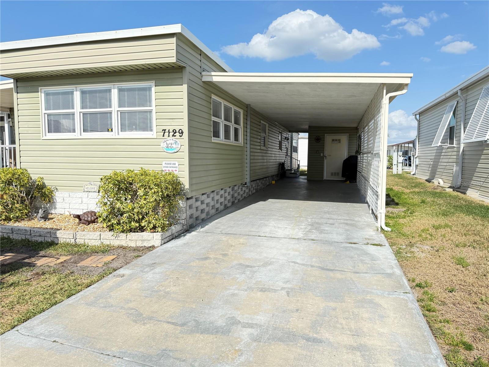 Image 2 of 25 For 7129 Mount Arlington Drive Ne 440