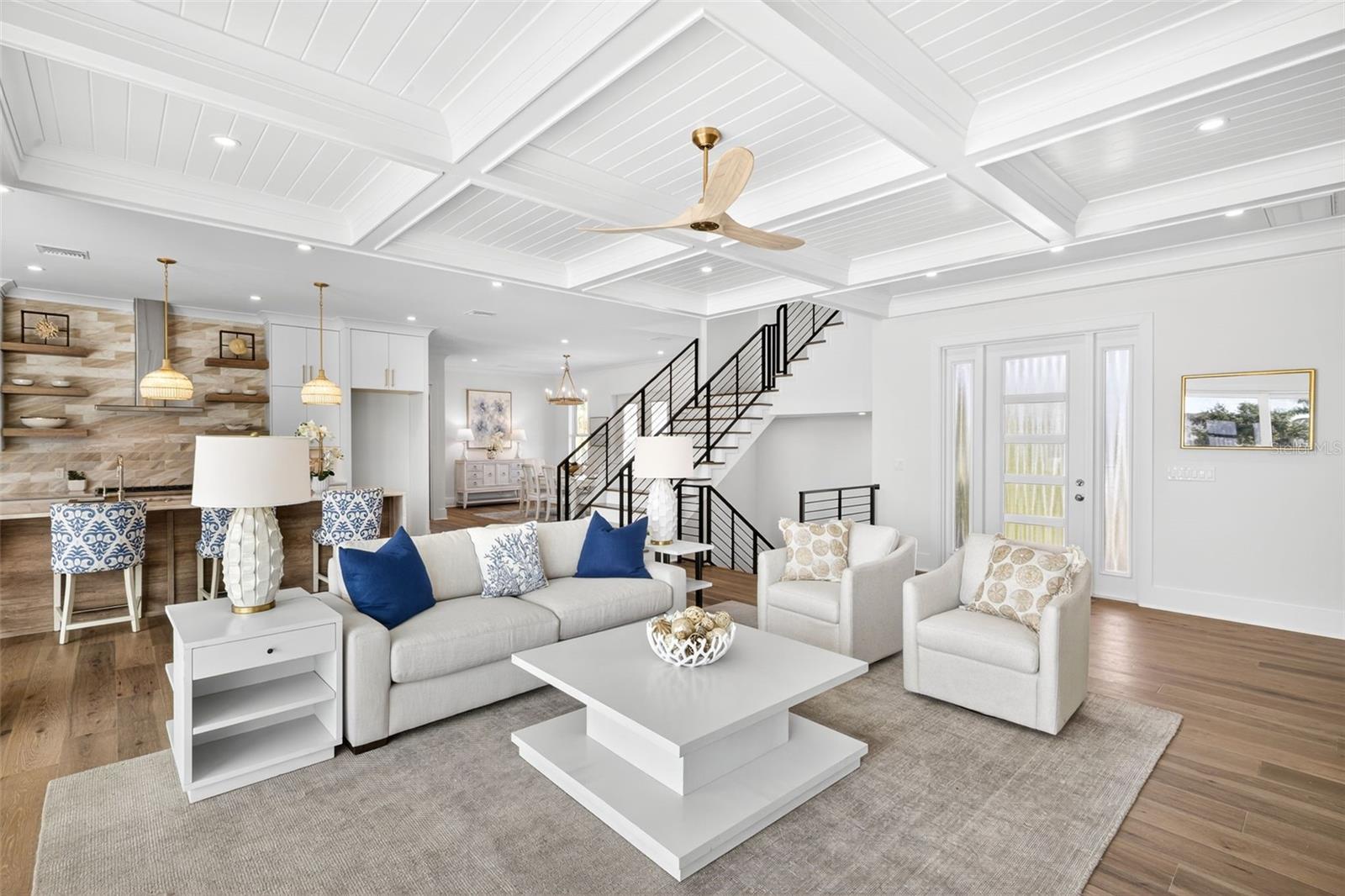 Image 10 of 63 For 2050 Hawaii Avenue Ne