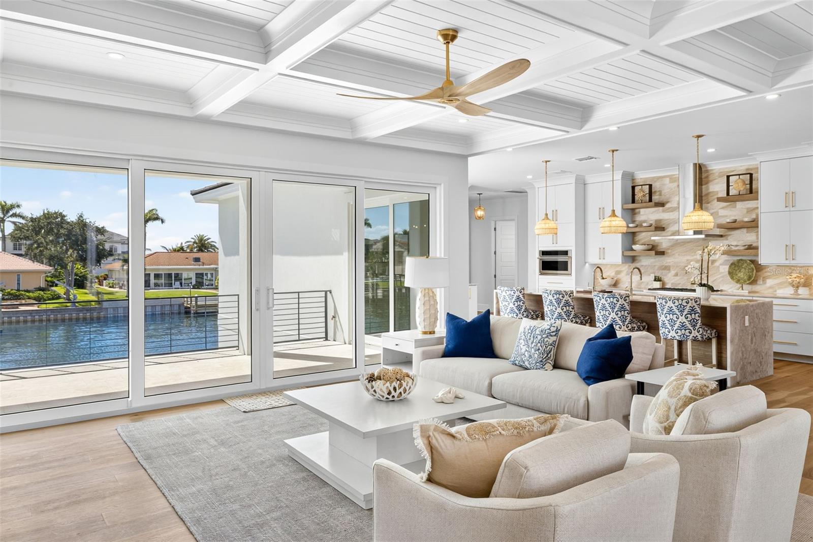 Image 8 of 63 For 2050 Hawaii Avenue Ne