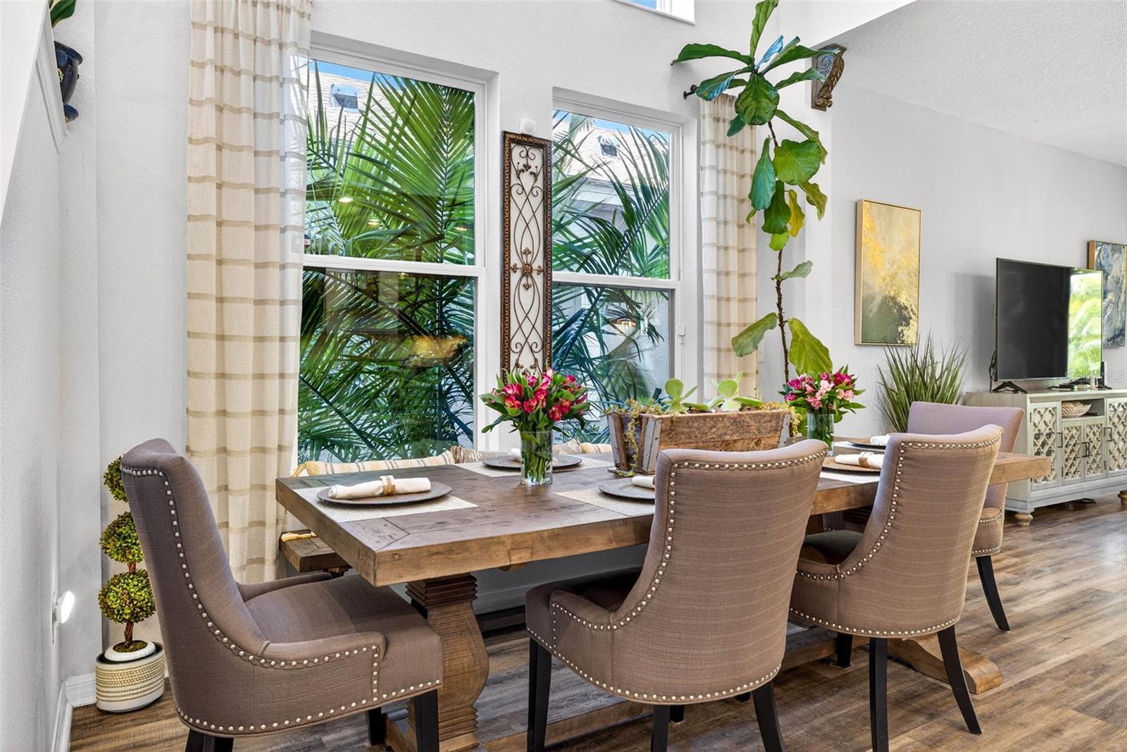 Image 15 of 83 For 5516 Silver Sun Drive