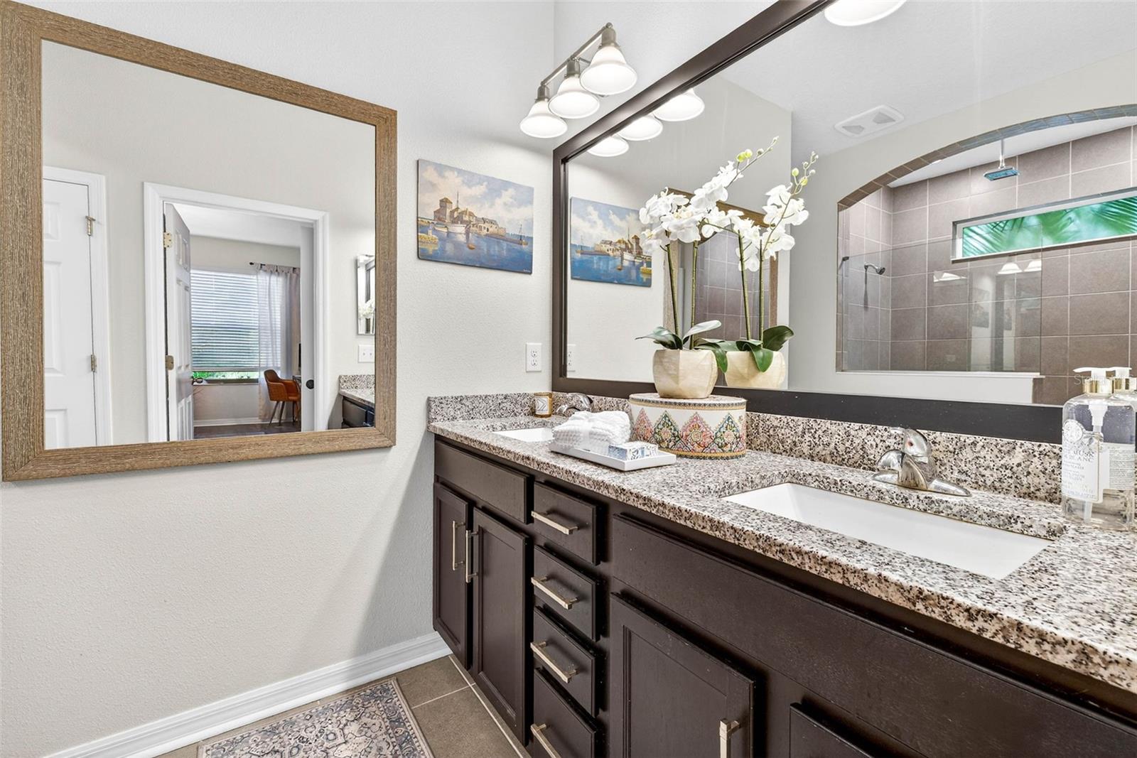 Image 28 of 83 For 5516 Silver Sun Drive