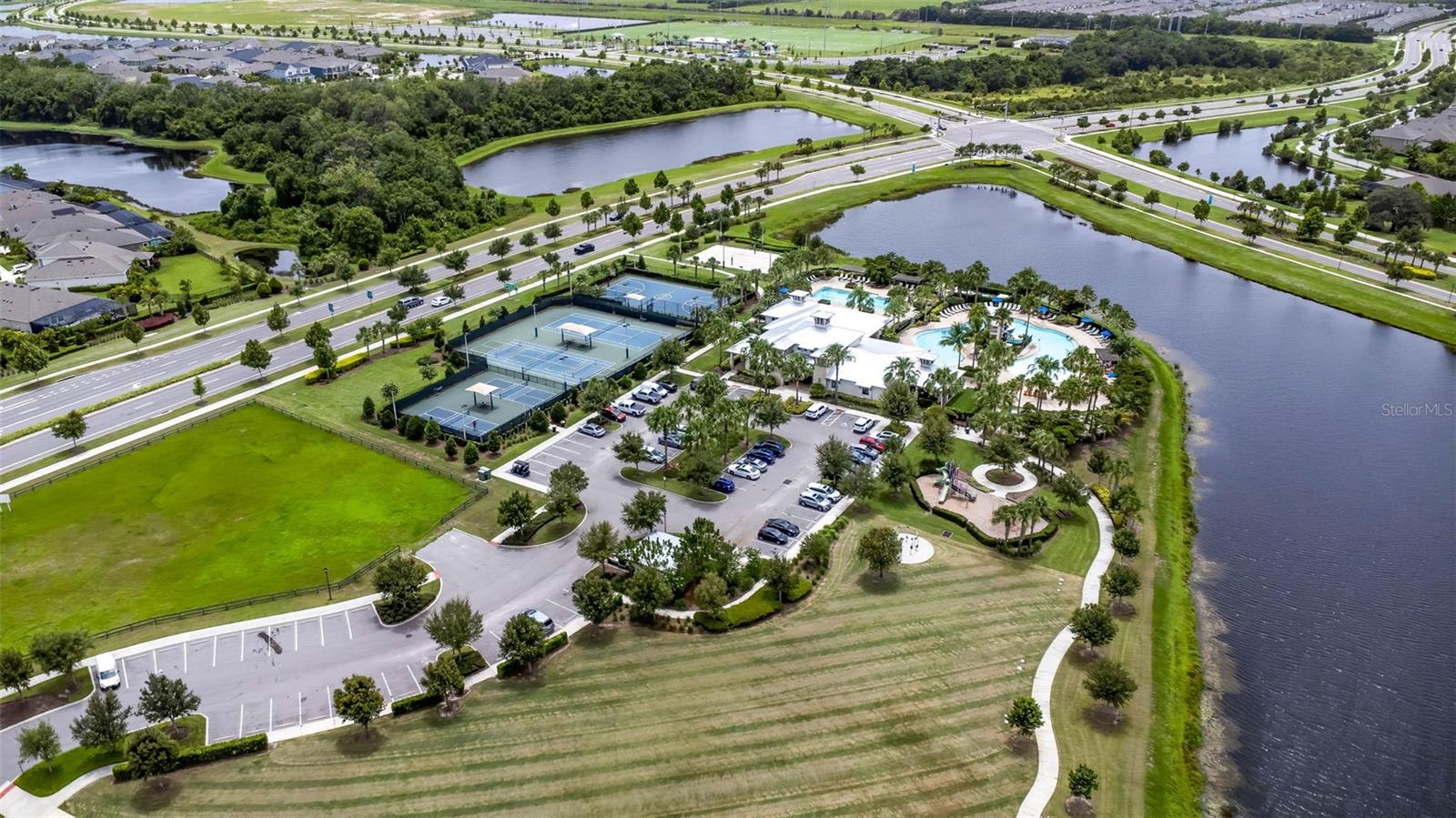 Image 68 of 83 For 5516 Silver Sun Drive