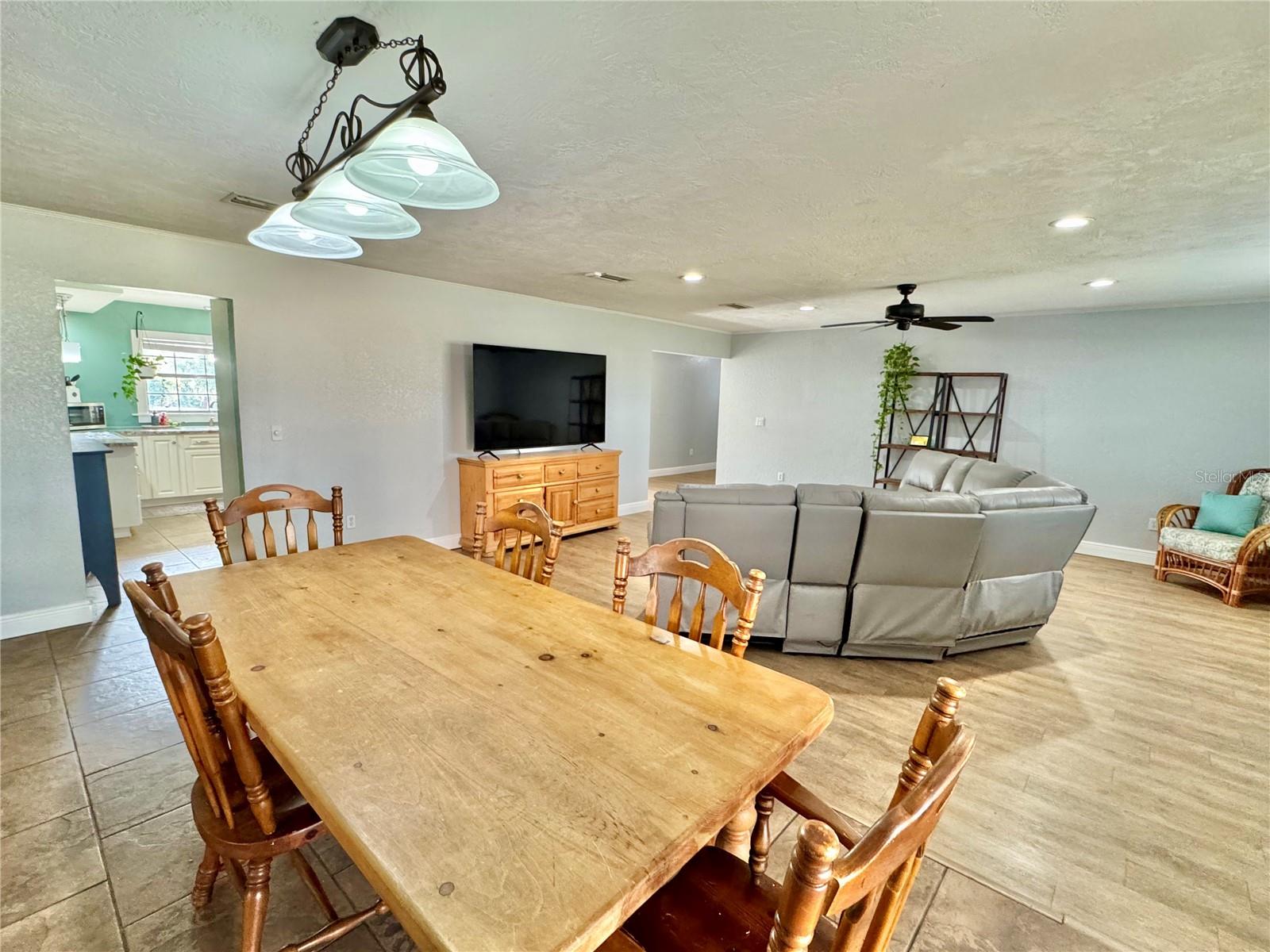 Image 22 of 67 For 7625 Misty Lane