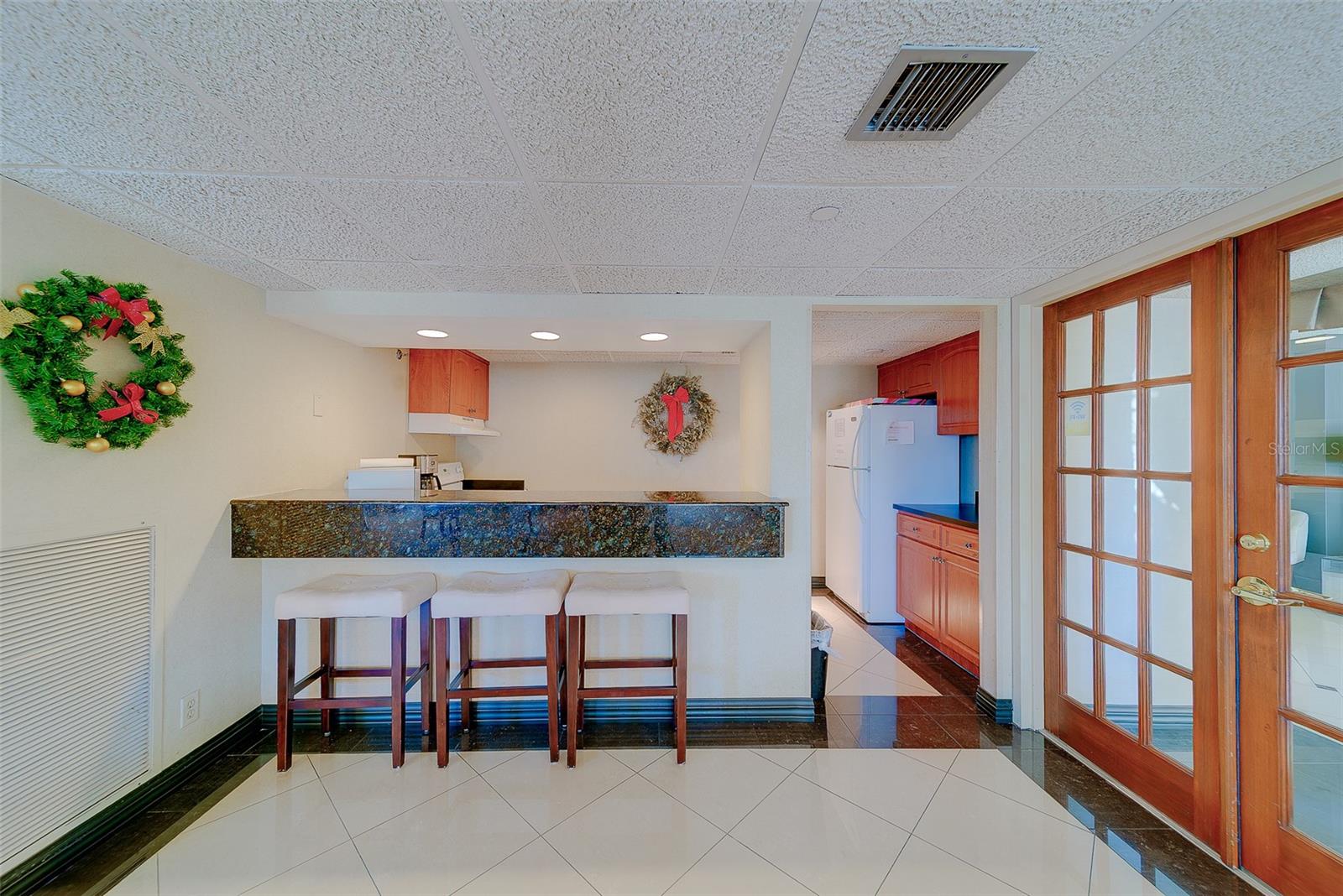 Image 50 of 68 For 1480 Gulf Boulevard 201