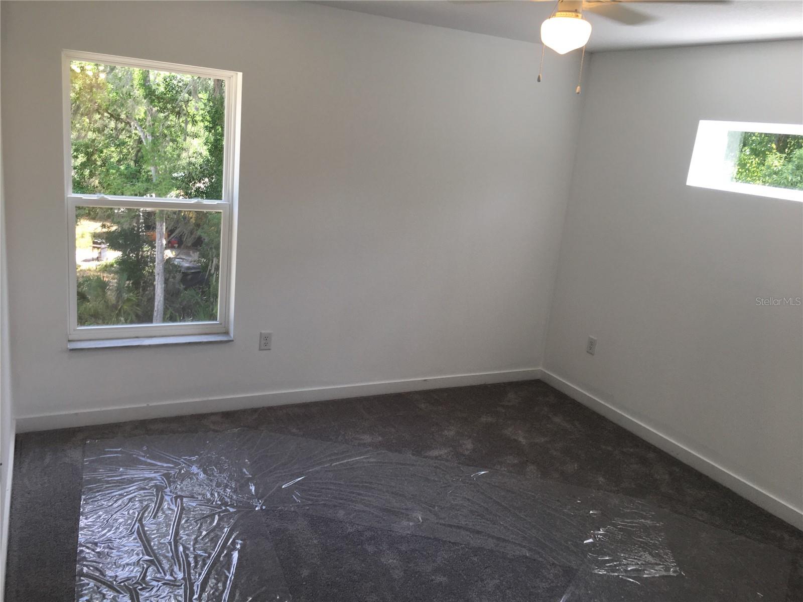 Image 10 of 19 For 849 Laurelridge Court