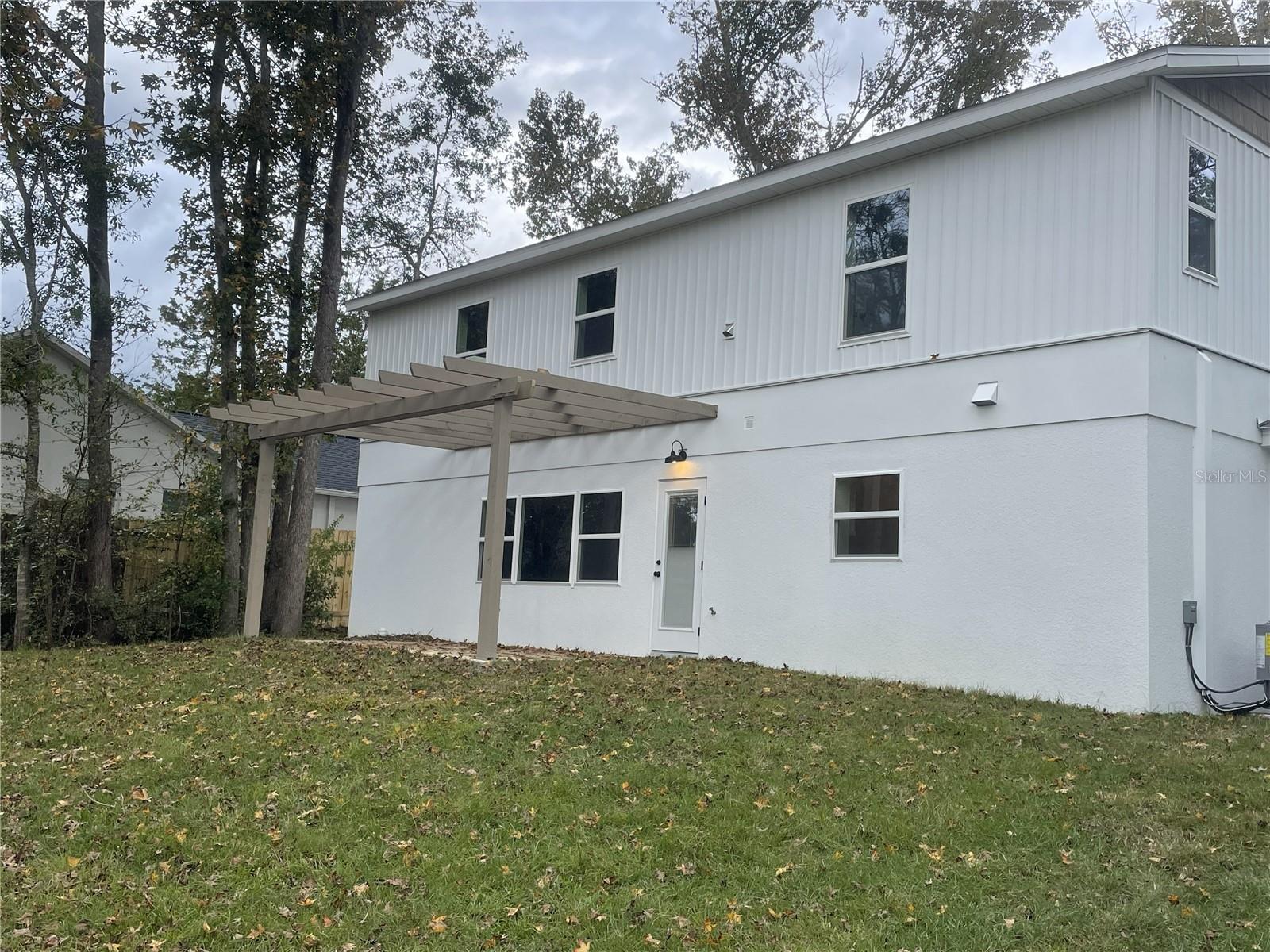 Image 5 of 19 For 849 Laurelridge Court