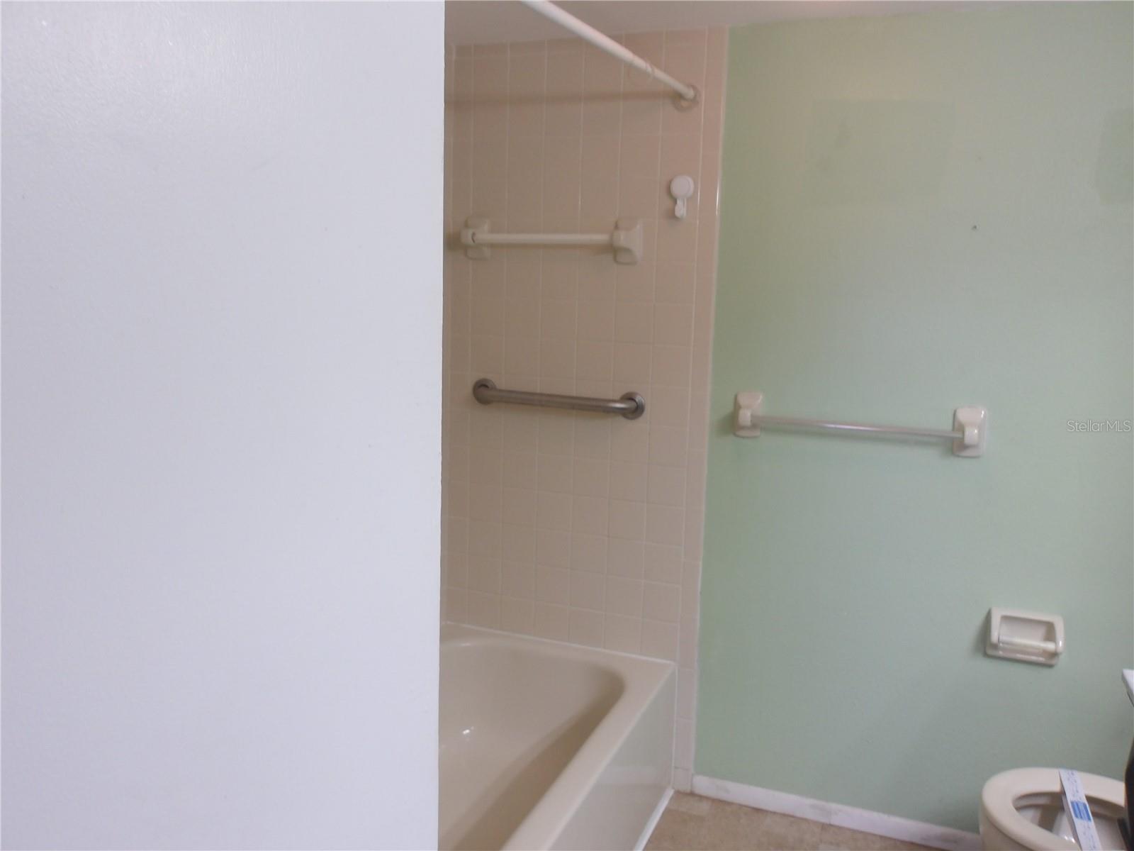 Image 16 of 41 For 4140 Passport Lane 101