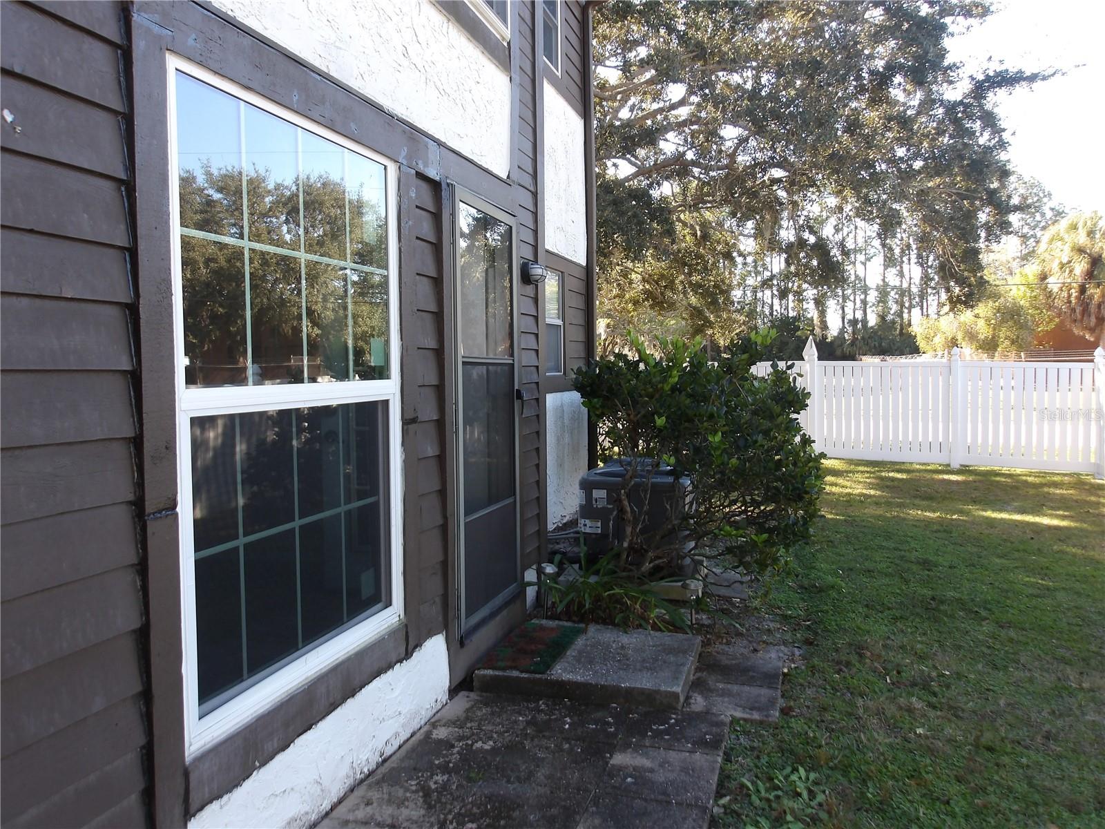 Image 19 of 41 For 4140 Passport Lane 101