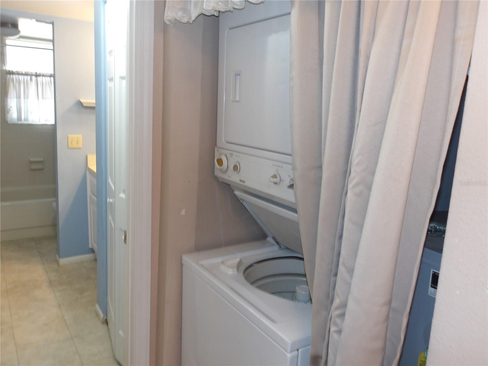 Image 23 of 41 For 4140 Passport Lane 101