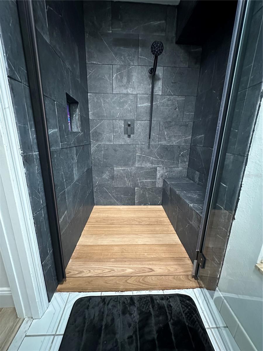 Image 19 of 34 For 7060 76th Street N