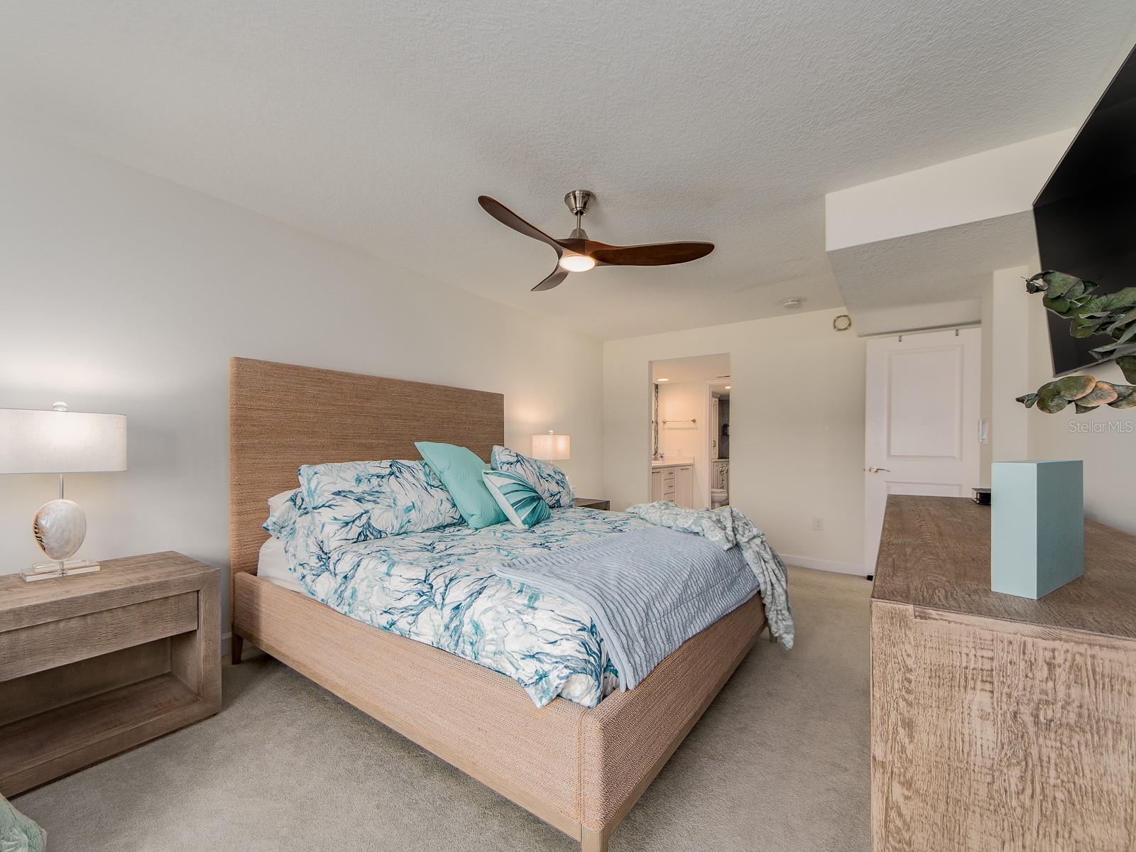 Image 19 of 43 For 240 Sand Key Estates Drive 216