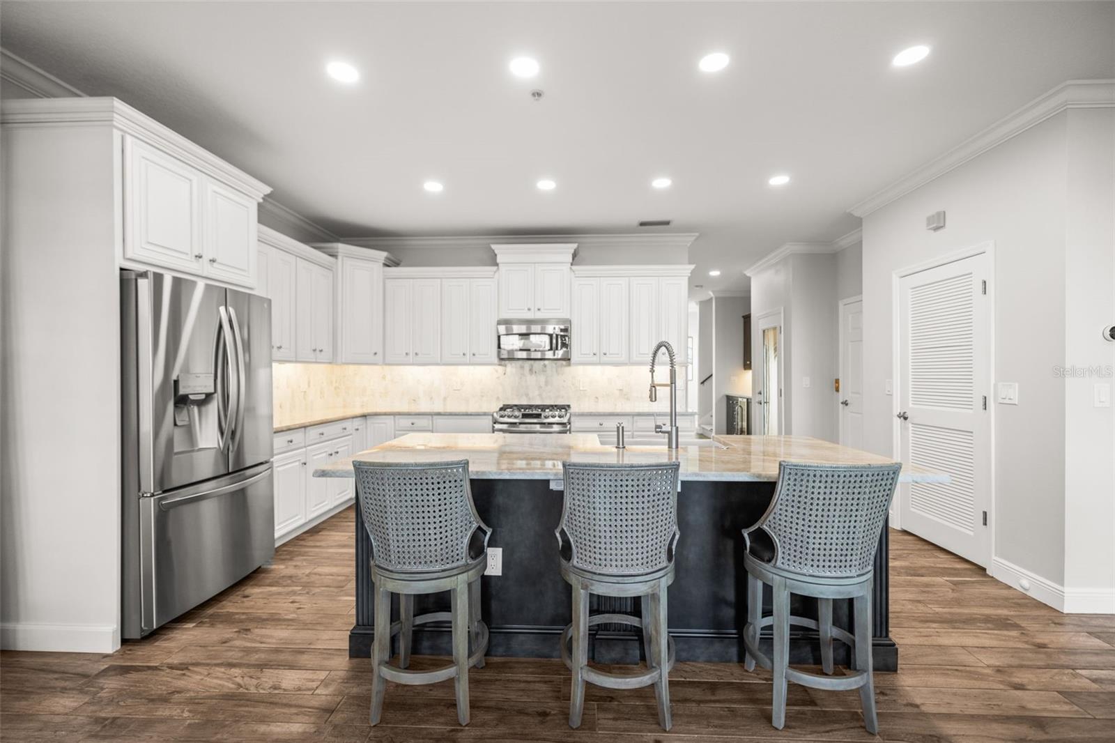 Image 10 of 58 For 600 Reserve Lane