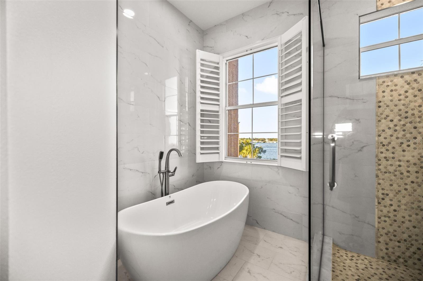 Image 34 of 58 For 600 Reserve Lane