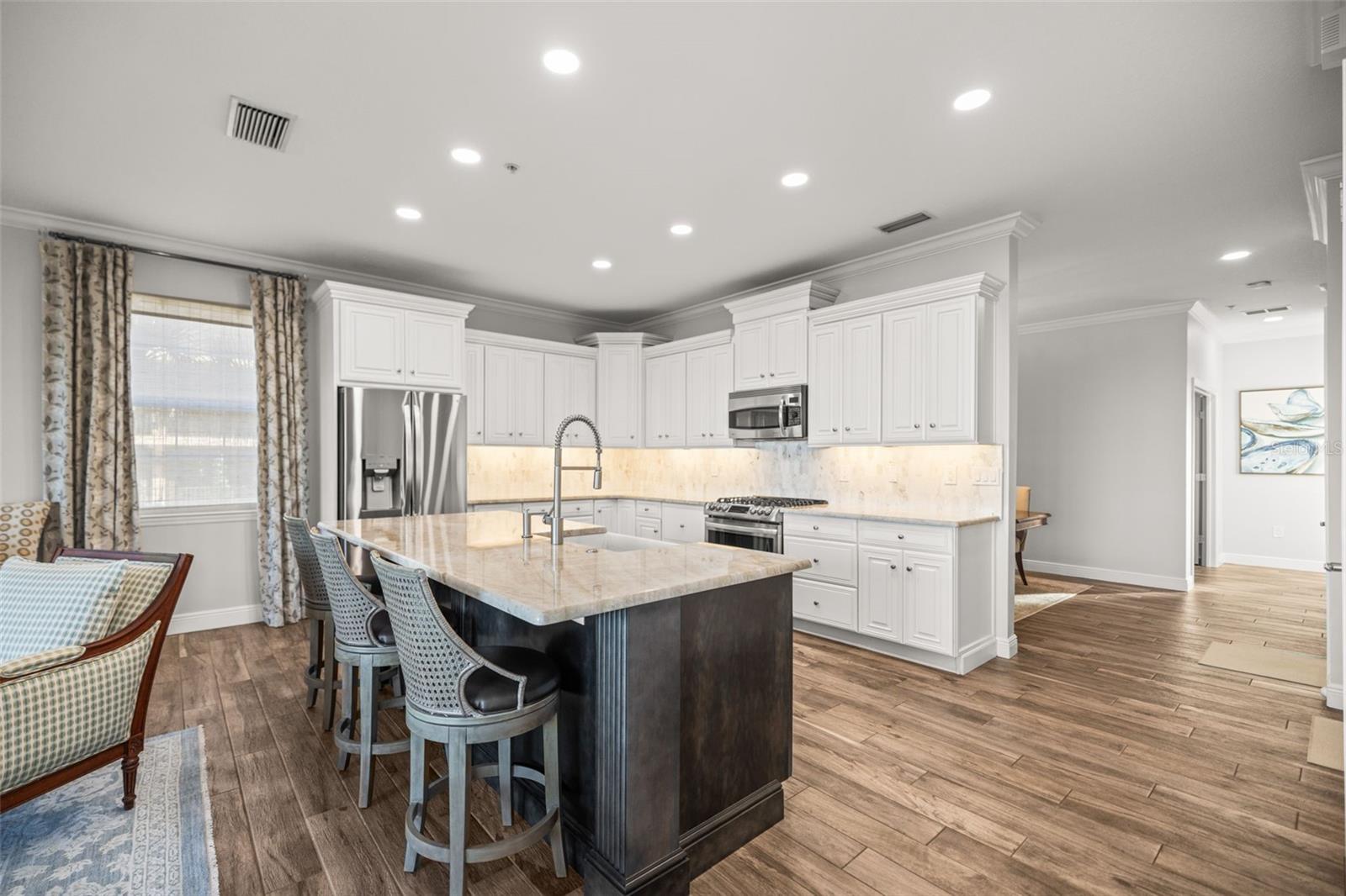 Image 8 of 58 For 600 Reserve Lane